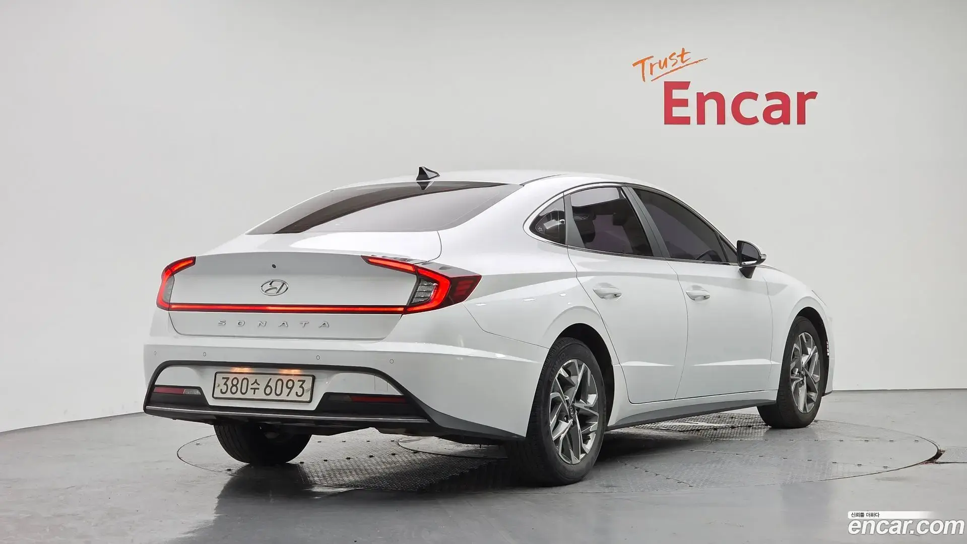 Main__Slider__Photo:Sonata Hyundai 2020.8-1
