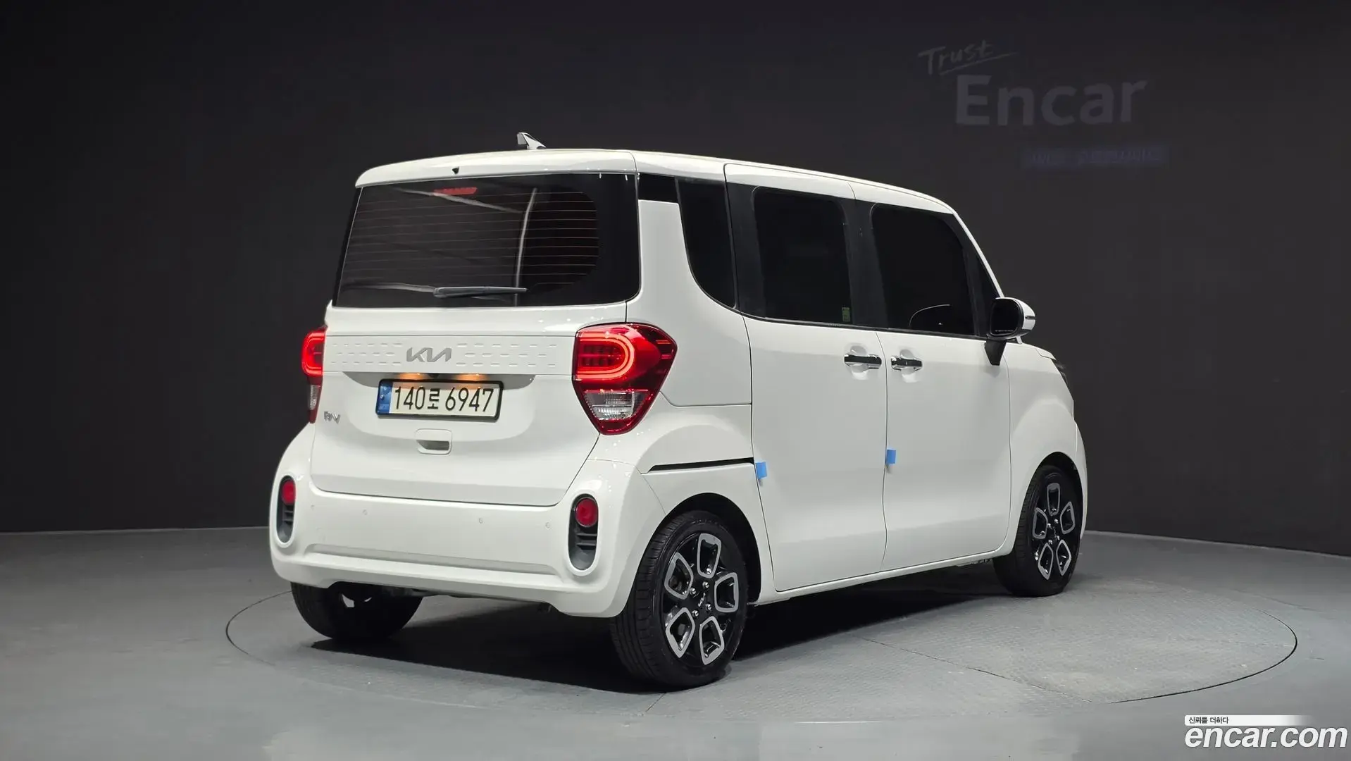 Main__Slider__Photo:RAY Kia 2022.6-1