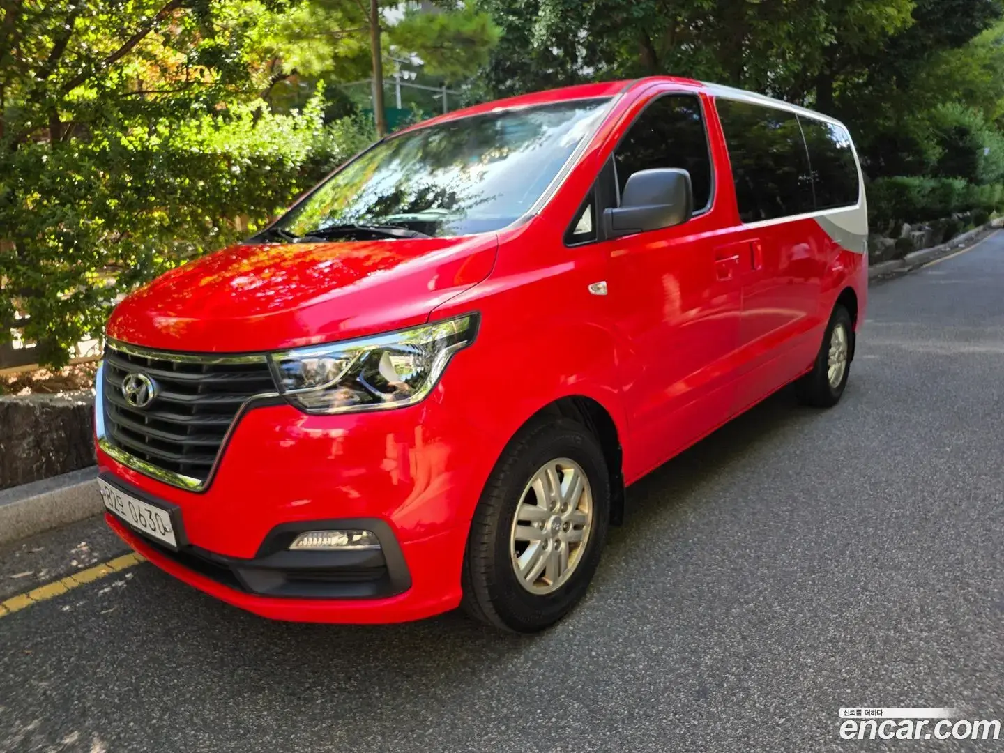 Main__Slider__Photo:Starex Hyundai 2019.2-1