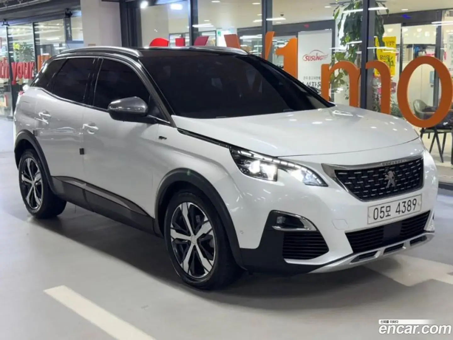 Main__Slider__Photo:3008 Peugeot 2019.2-1