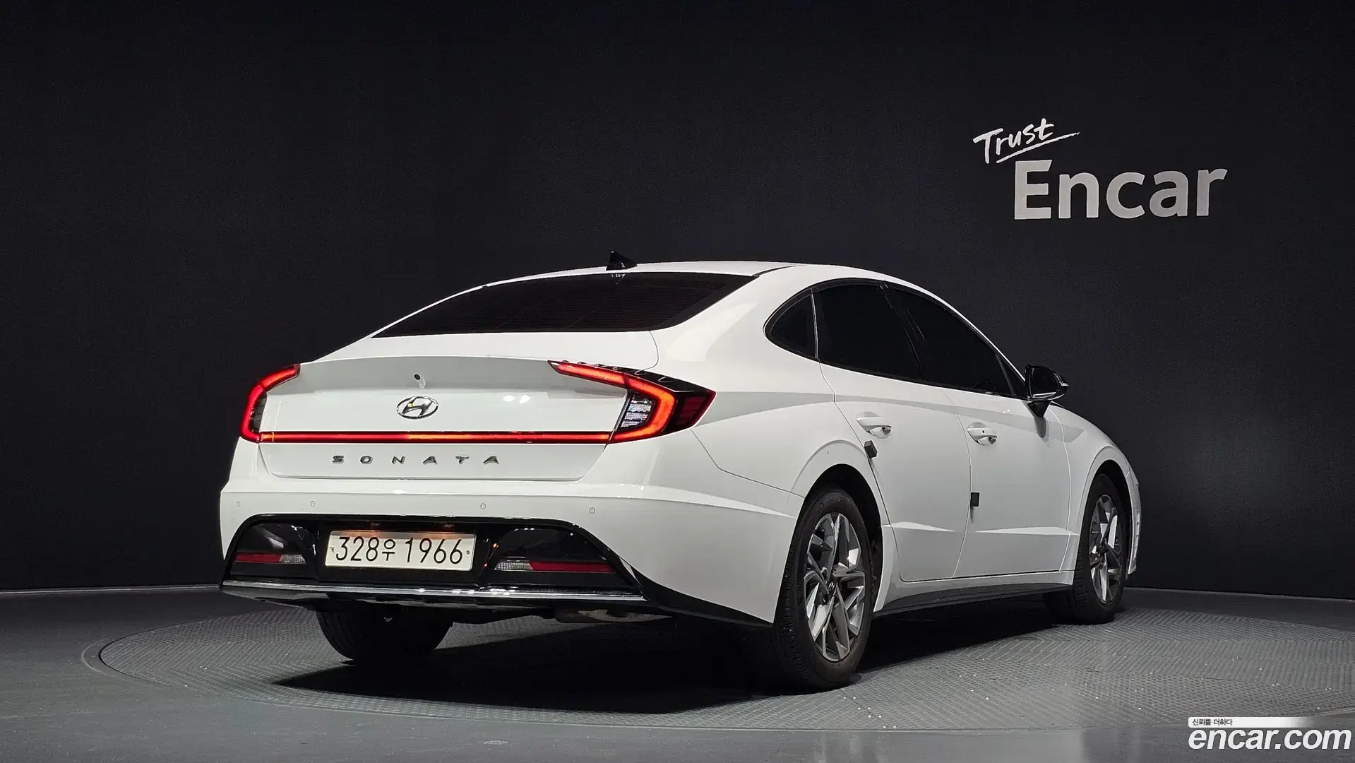 Main__Slider__Photo:Sonata Hyundai 2022.9-1