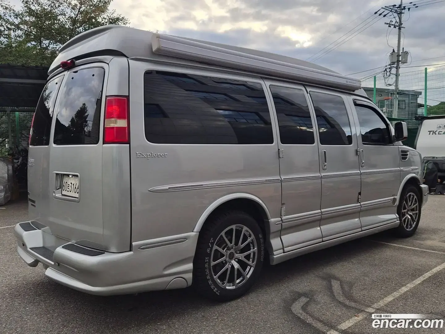 Main__Slider__Photo:Express Van Chevrolet 2011.8-1