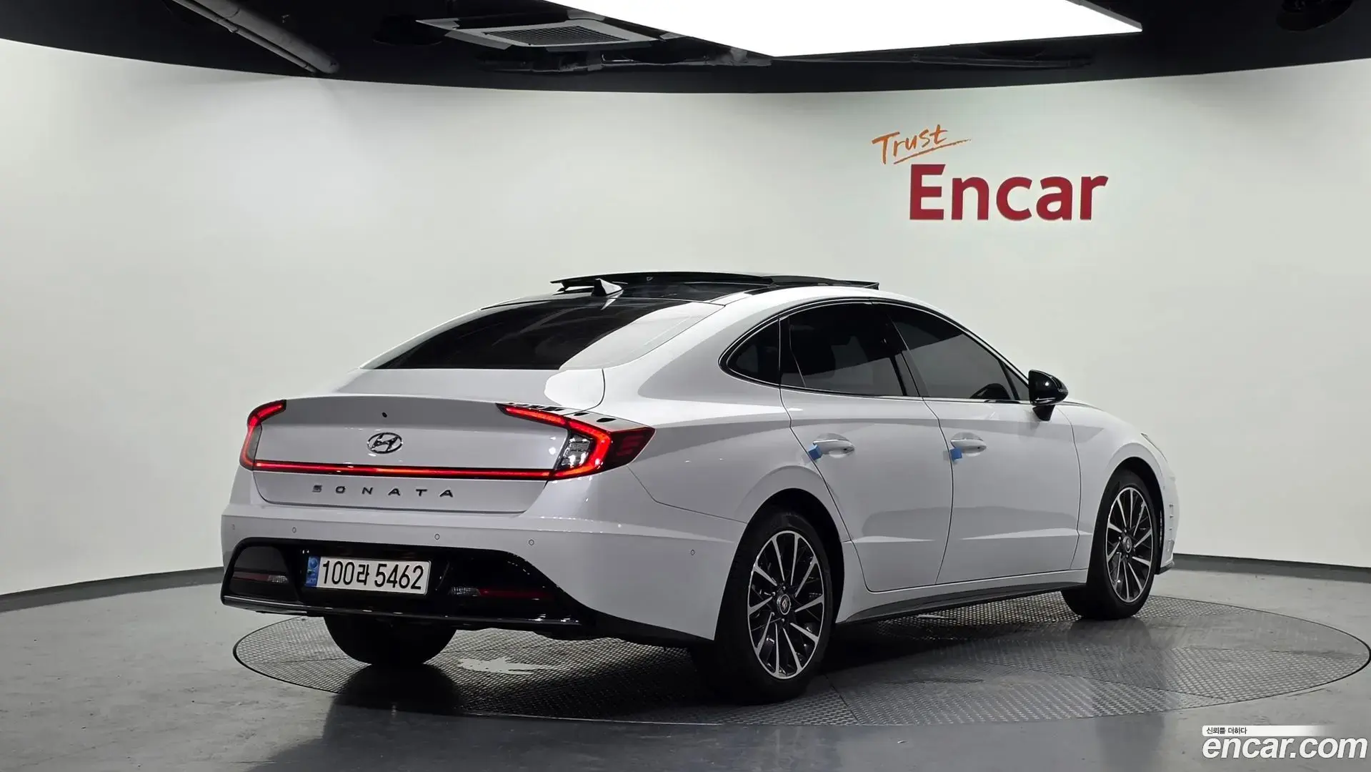 Main__Slider__Photo:Sonata Hyundai 2022.8-1