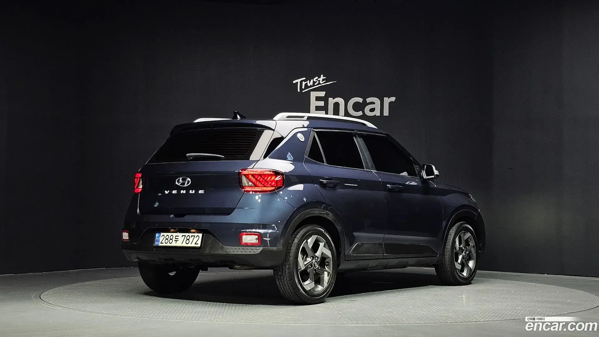 Main__Slider__Photo:Venue Hyundai 2020.10-1