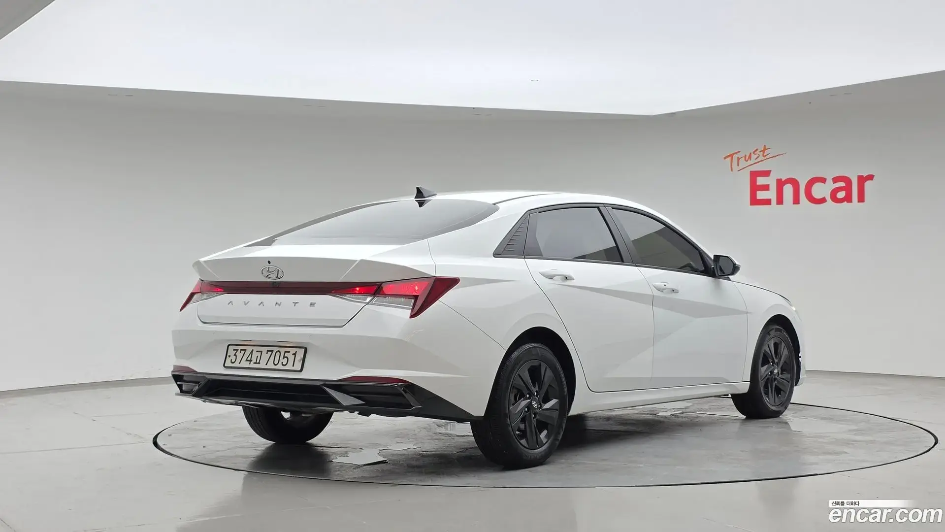 Main__Slider__Photo:AVANTE Hyundai 2023.1-1