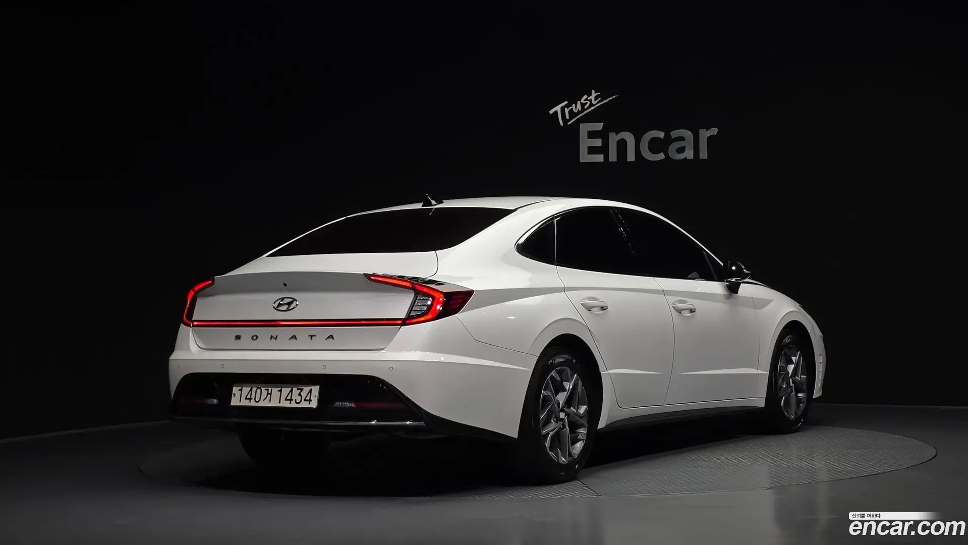 Main__Slider__Photo:Sonata Hyundai 2022.0-1