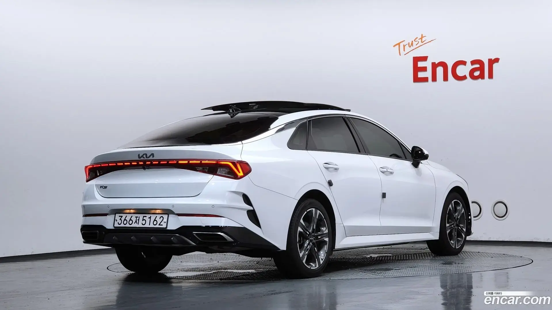 Main__Slider__Photo:K5 Kia 2022.4-1