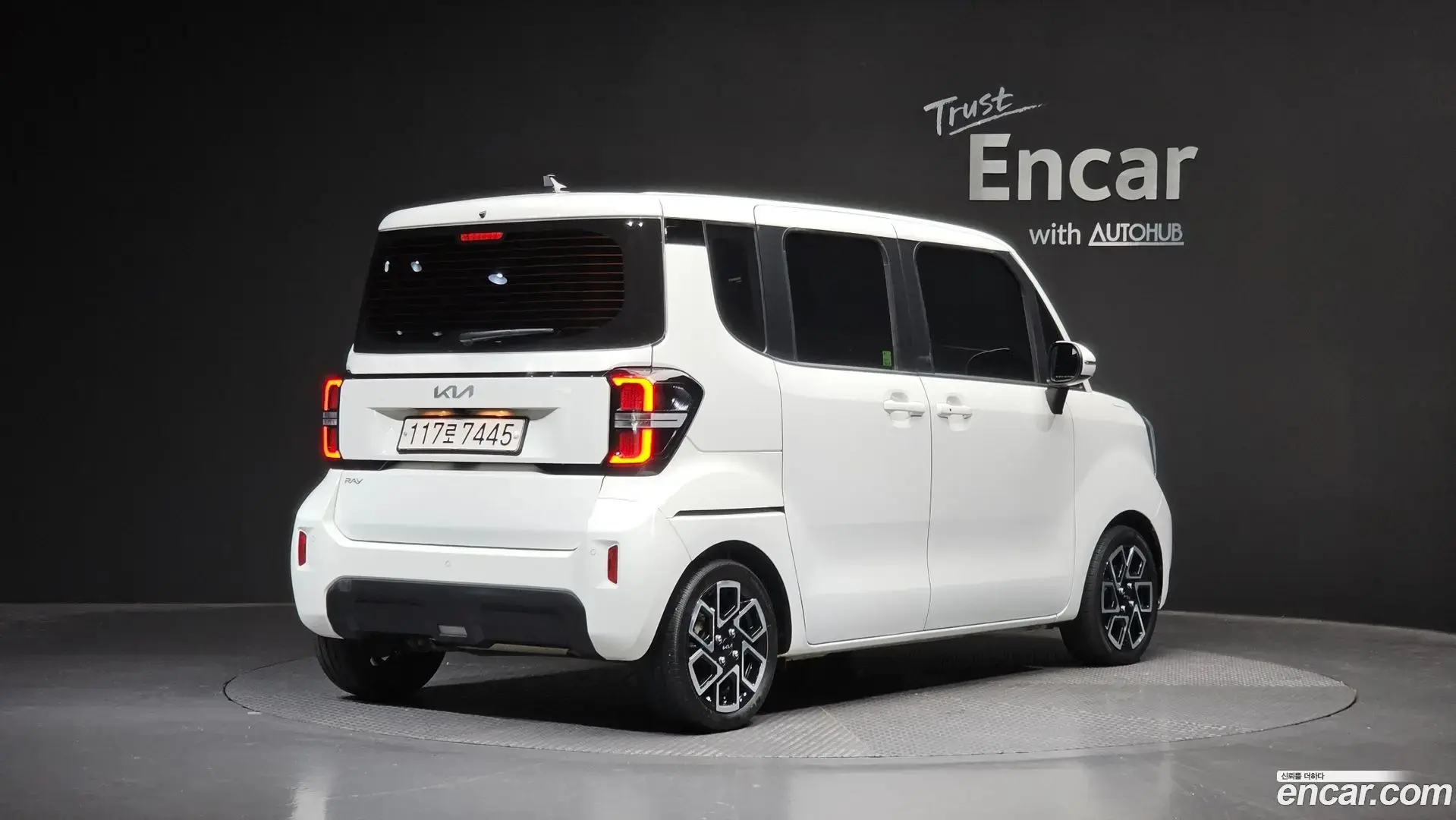 Main__Slider__Photo:RAY Kia 2022.9-1