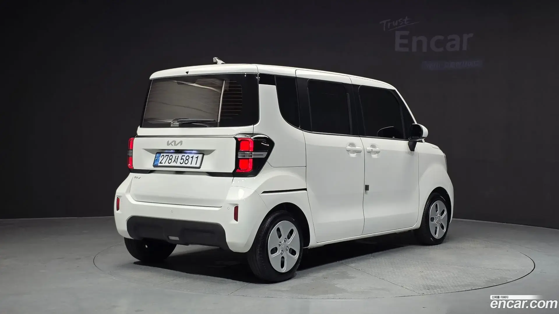 Main__Slider__Photo:RAY Kia 2025.1-1