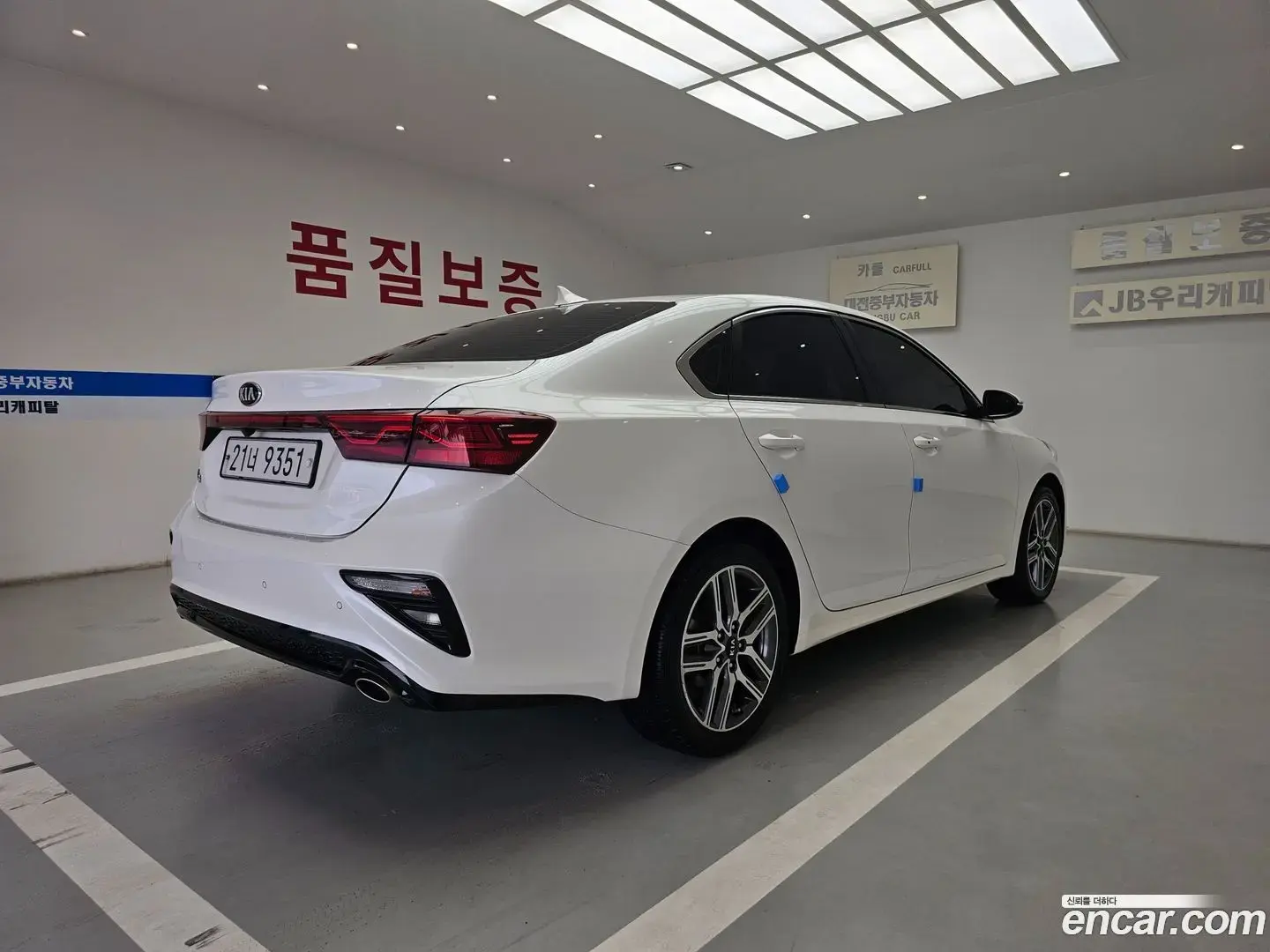 Main__Slider__Photo:K3 Kia 2018.5-1