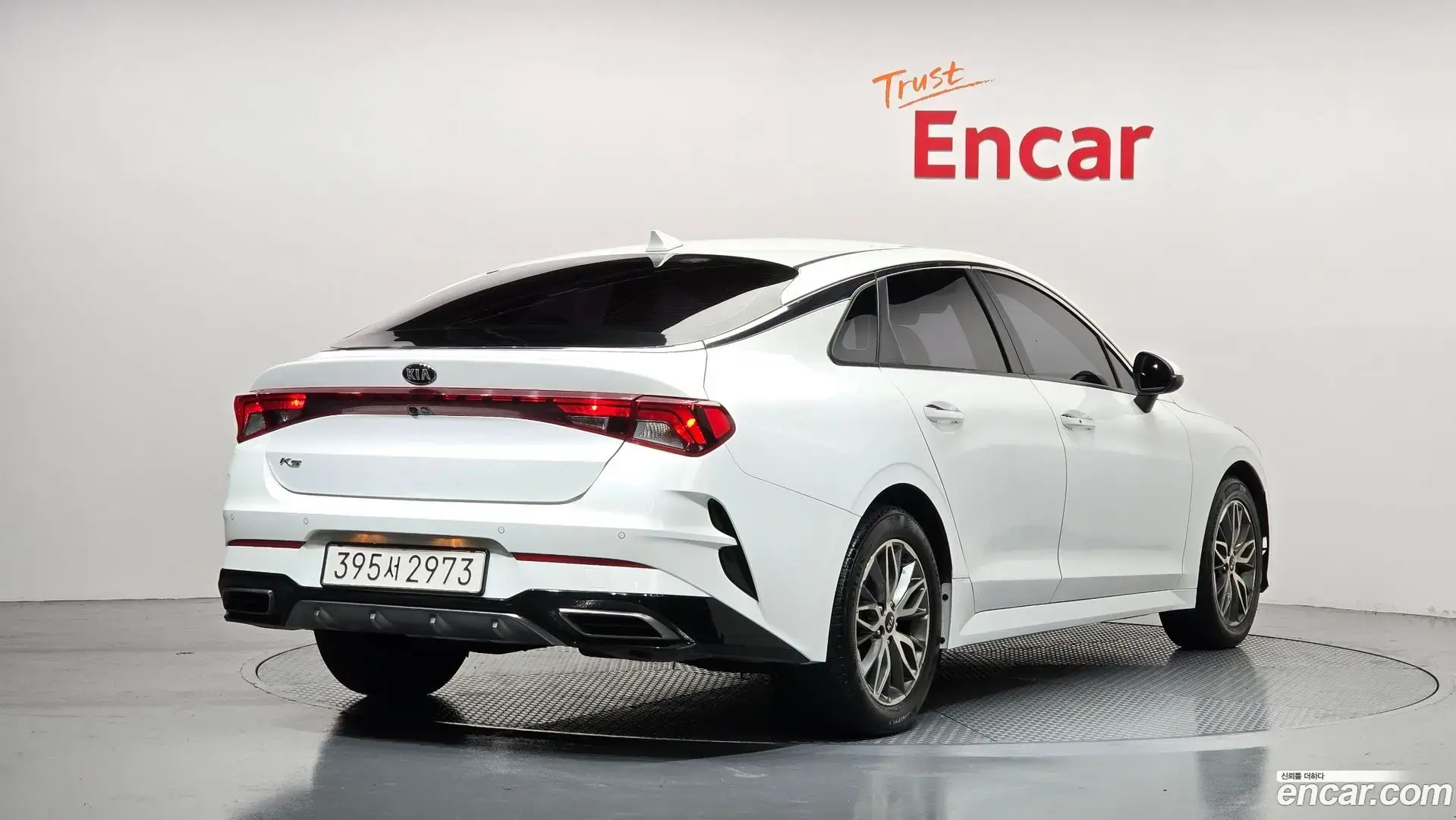 Main__Slider__Photo:K5 Kia 2021.3-1