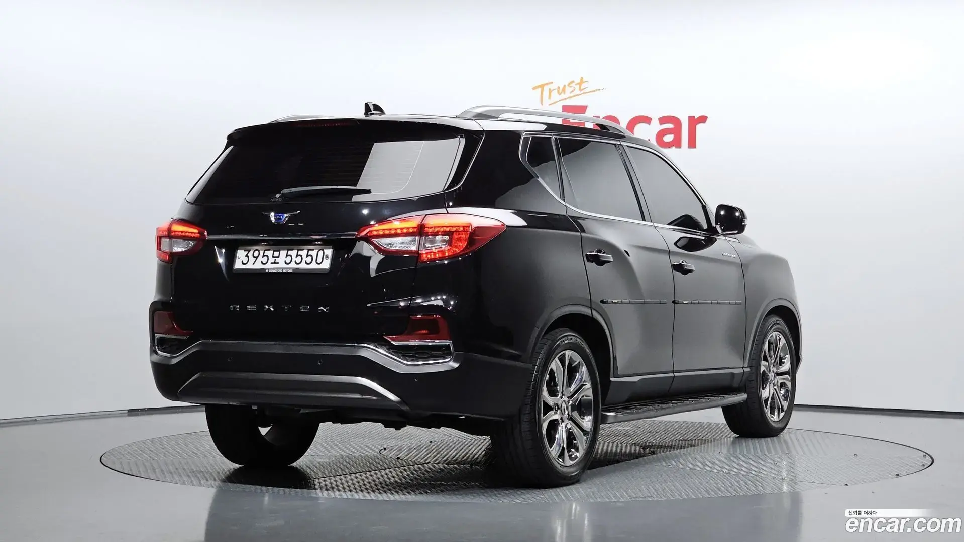 Main__Slider__Photo:Rexton KG Mobility 2020.0-1