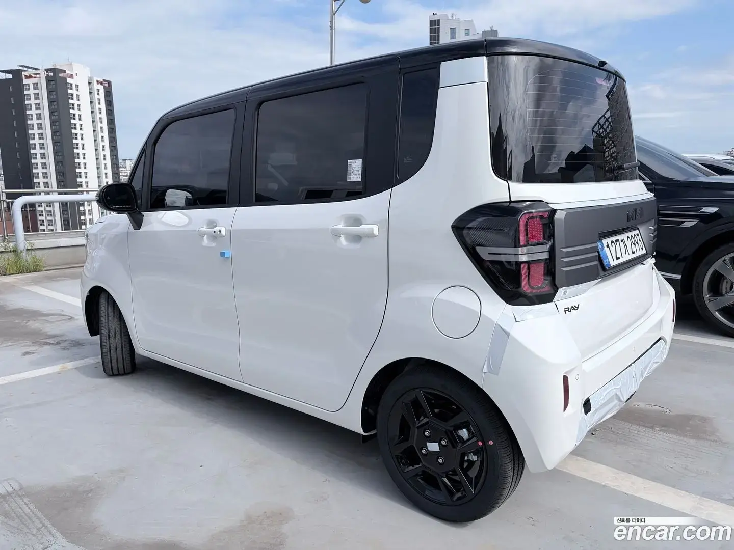 Main__Slider__Photo:RAY Kia 2026.8-1