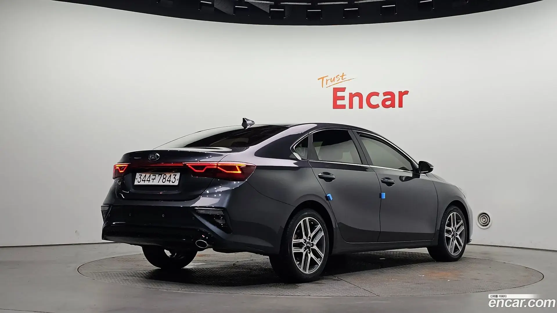 Main__Slider__Photo:K3 Kia 2020.1-1
