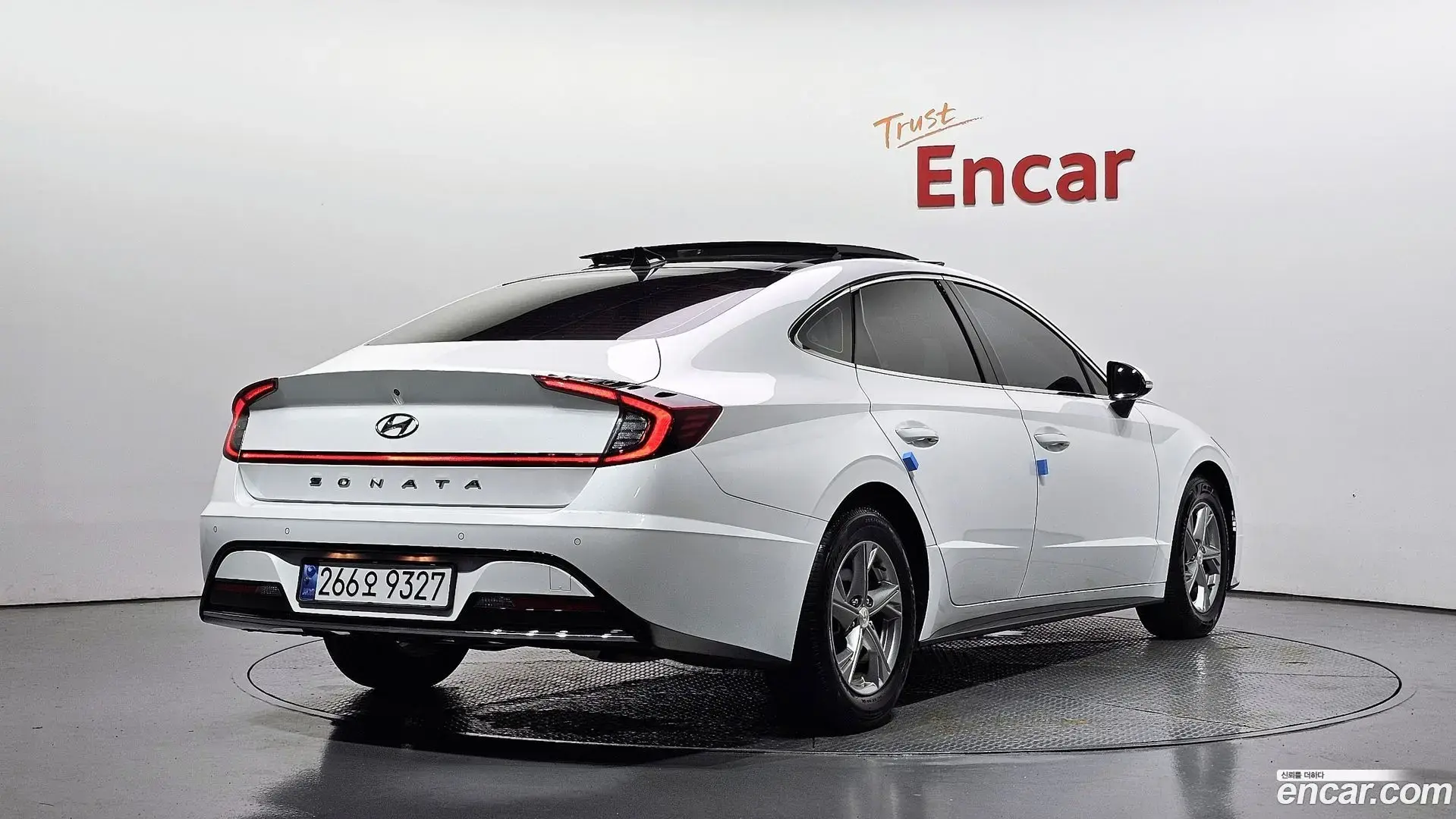 Main__Slider__Photo:Sonata Hyundai 2022.9-1