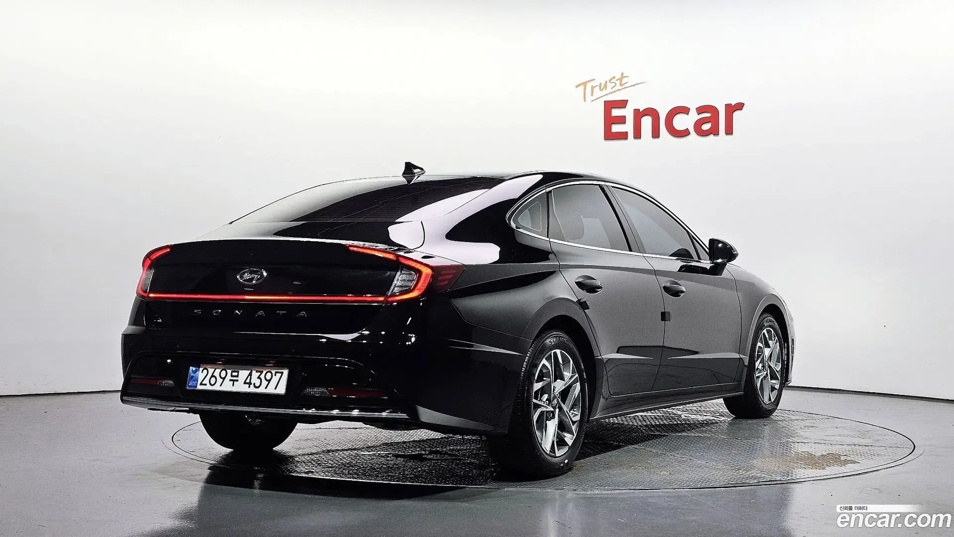 Main__Slider__Photo:Sonata Hyundai 2022.7-1
