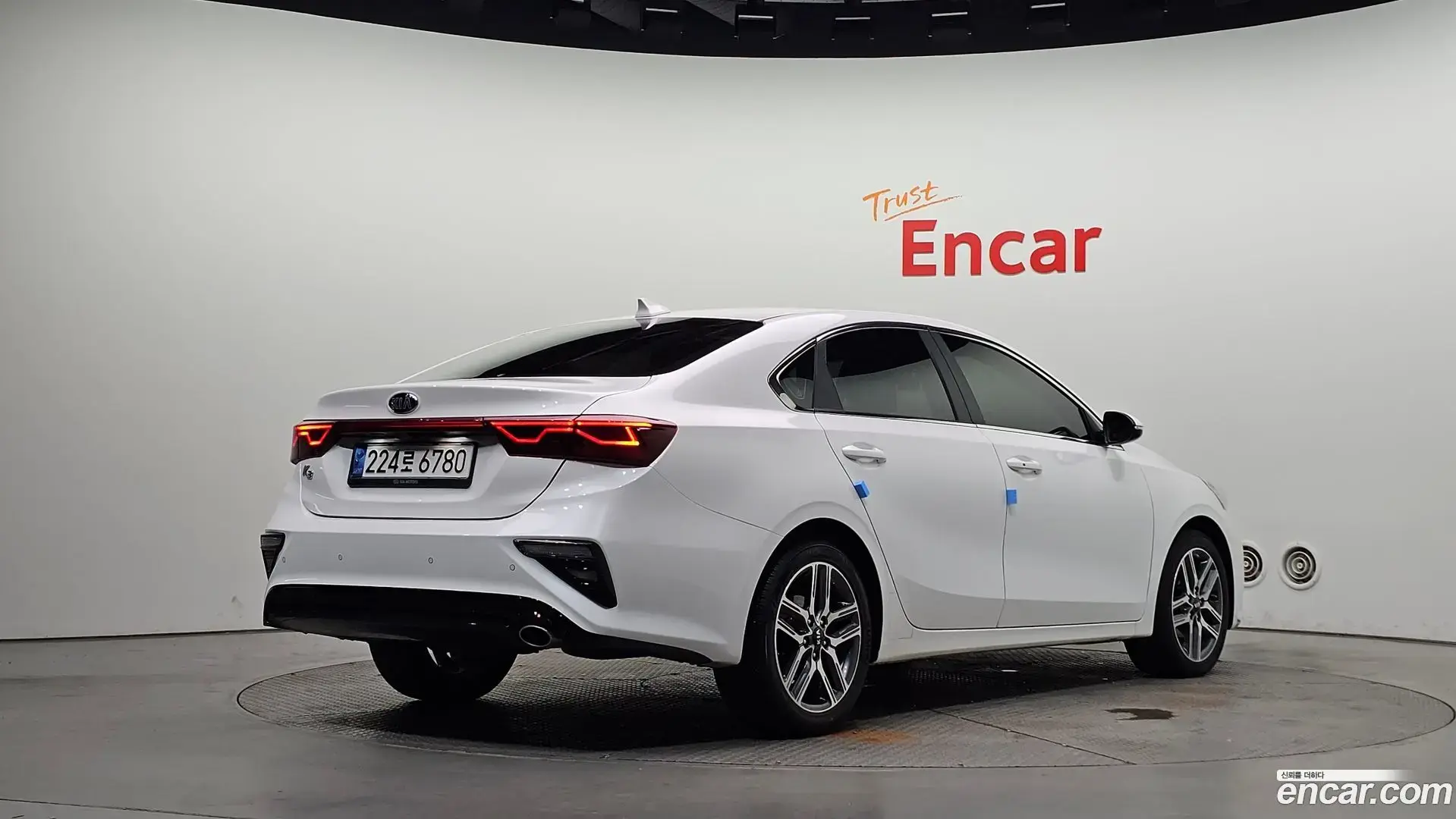 Main__Slider__Photo:K3 Kia 2020.11-1