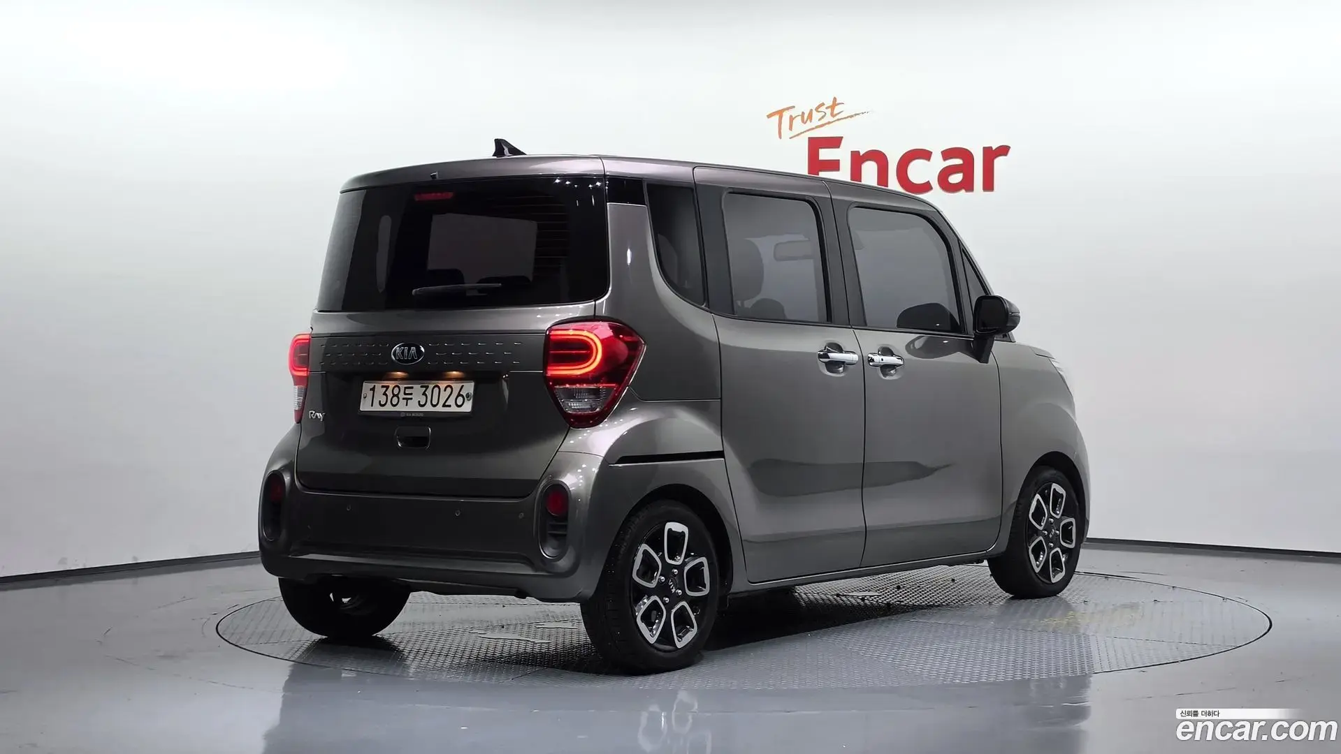 Main__Slider__Photo:RAY Kia 2020.6-1