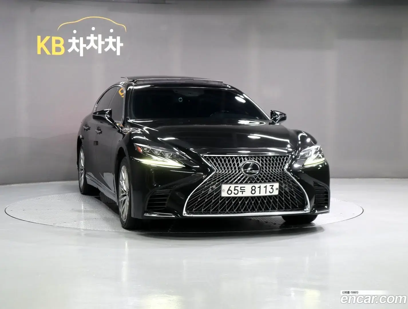 Main__Slider__Photo:LS Lexus 2018.11-1