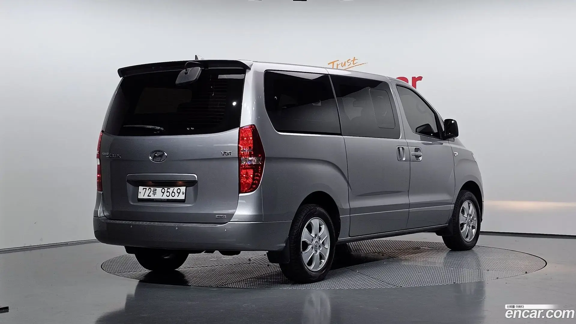 Main__Slider__Photo:Starex Hyundai 2019.0-1