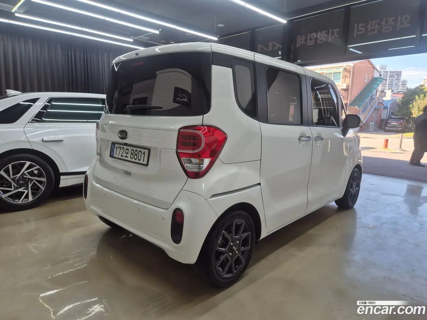Main__Slider__Photo:RAY Kia 2021.5-1