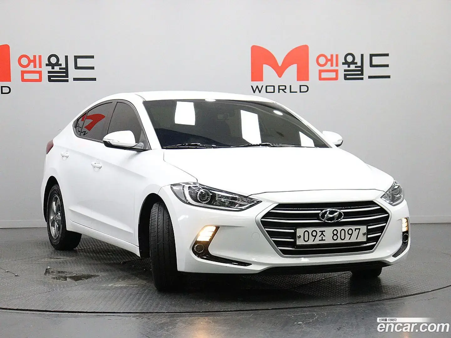 Main__Slider__Photo:AVANTE Hyundai 2017.8-1
