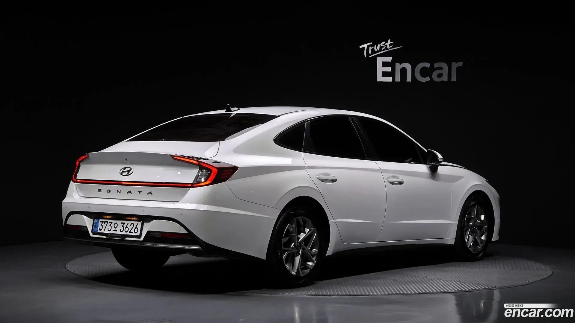 Main__Slider__Photo:Sonata Hyundai 2020.0-1