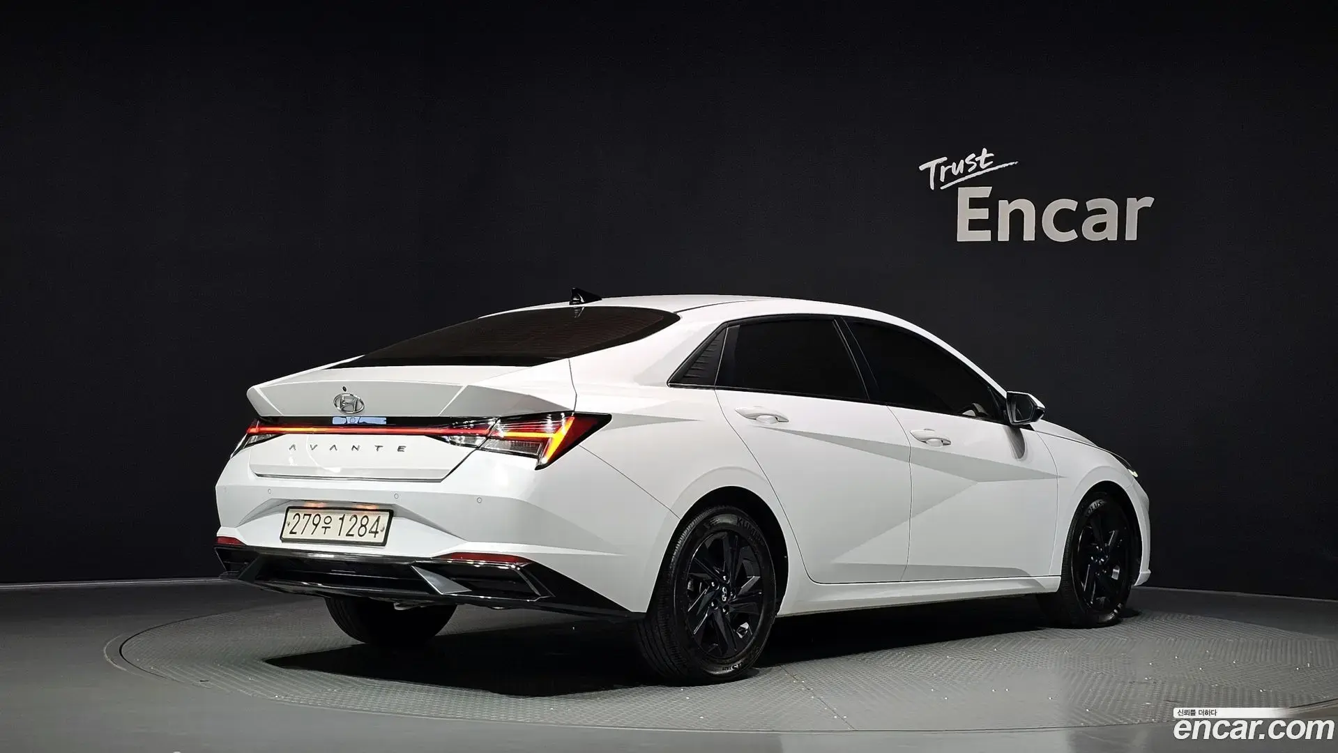 Main__Slider__Photo:AVANTE Hyundai 2020.3-1