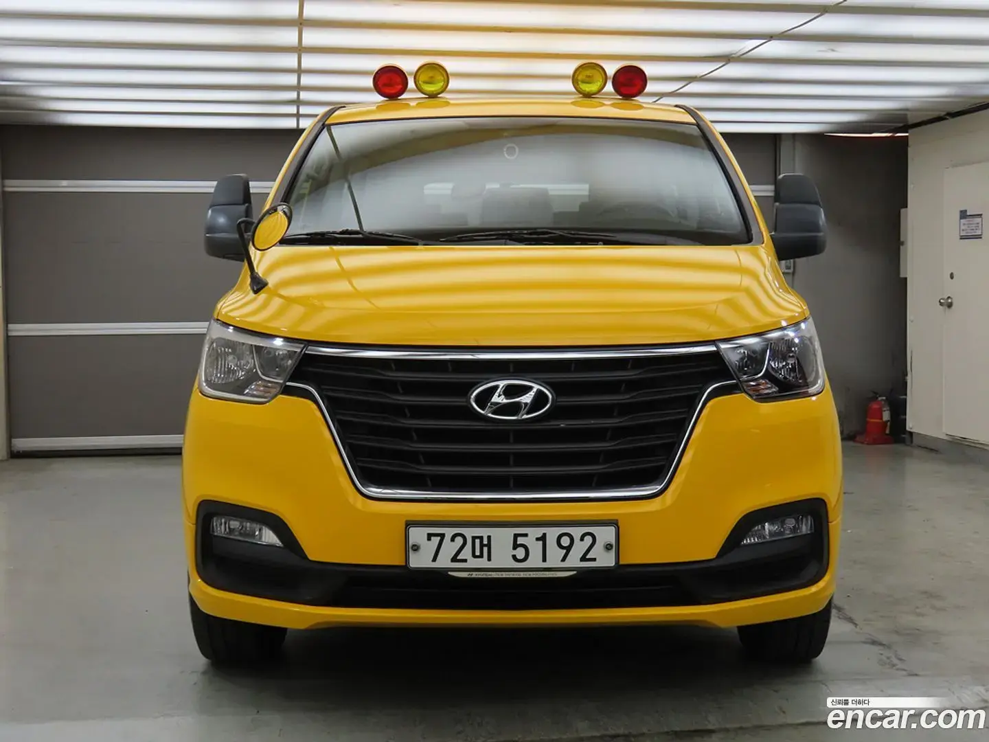 Main__Slider__Photo:Starex Hyundai 2019.2-1