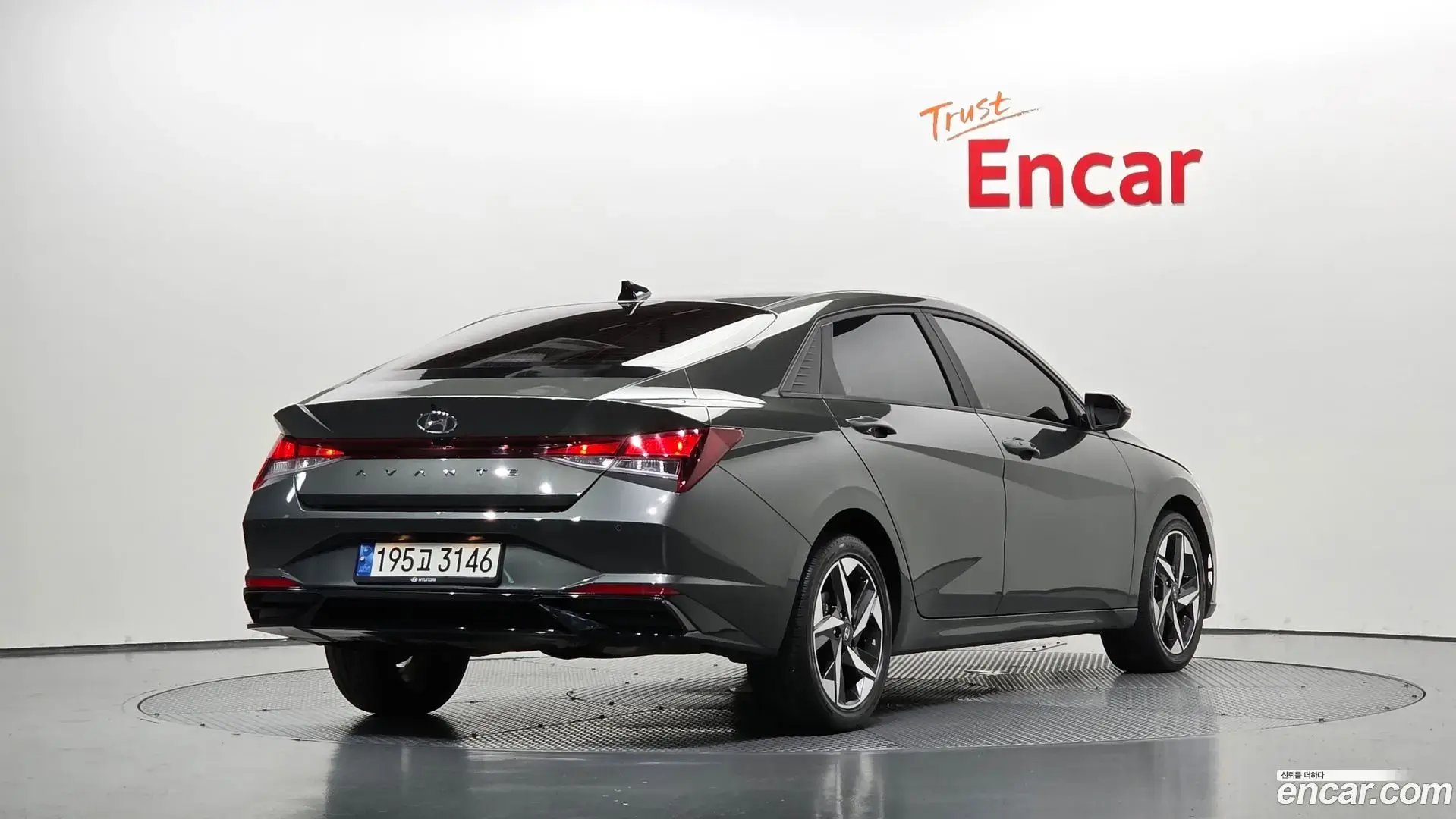 Main__Slider__Photo:AVANTE Hyundai 2023.0-1