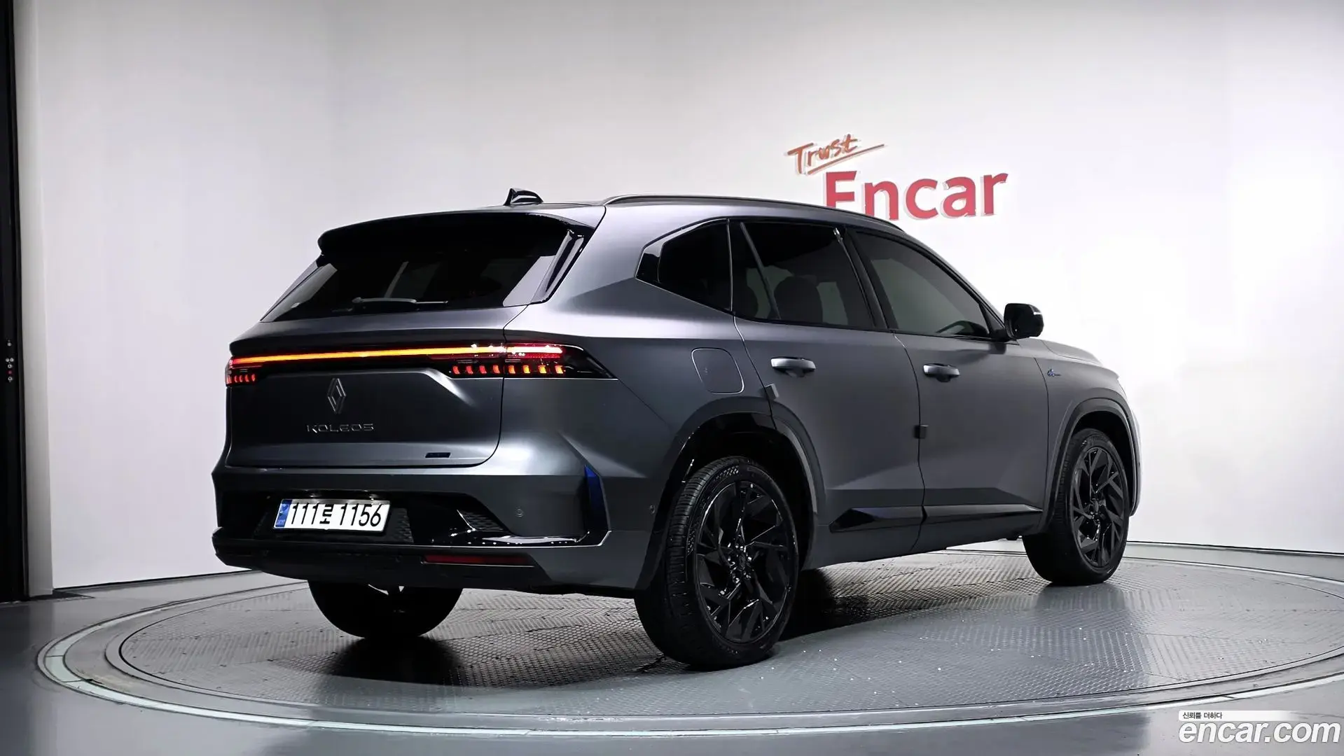 Main__Slider__Photo:Grand Koleos Renault Korea 2024.10-1