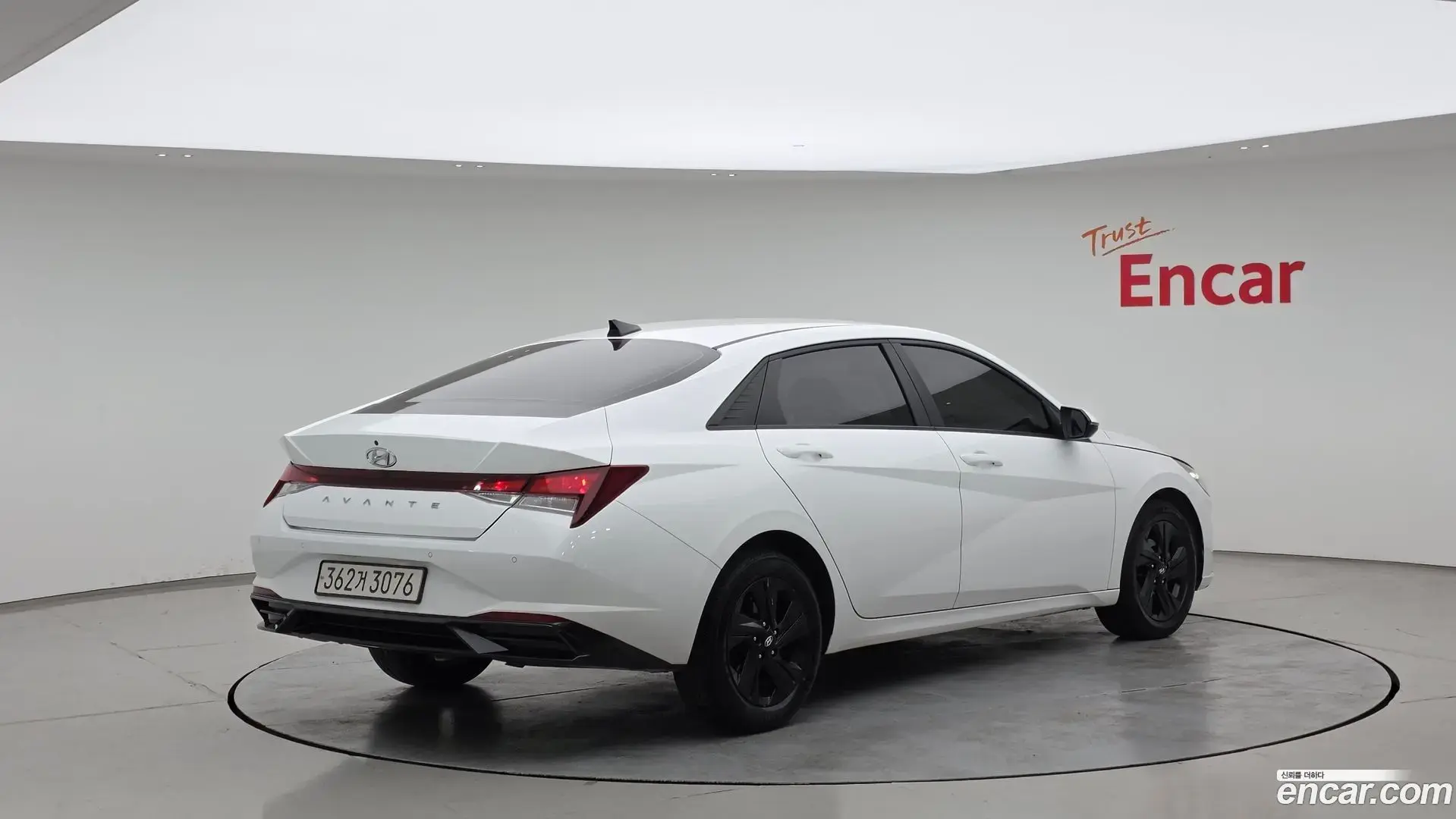 Main__Slider__Photo:AVANTE Hyundai 2023.1-1