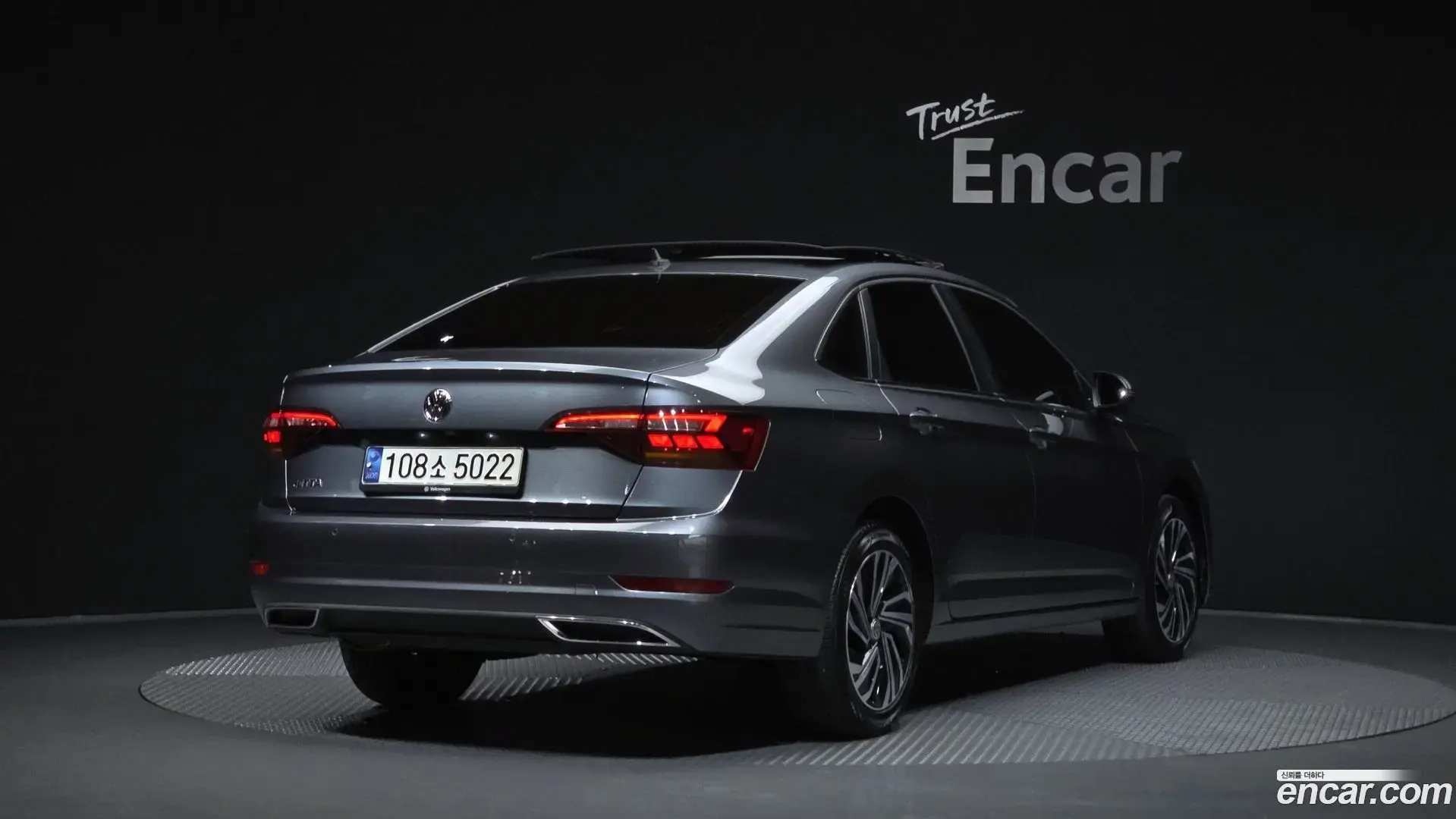 Main__Slider__Photo:Jetta Volkswagen 2020.11-1