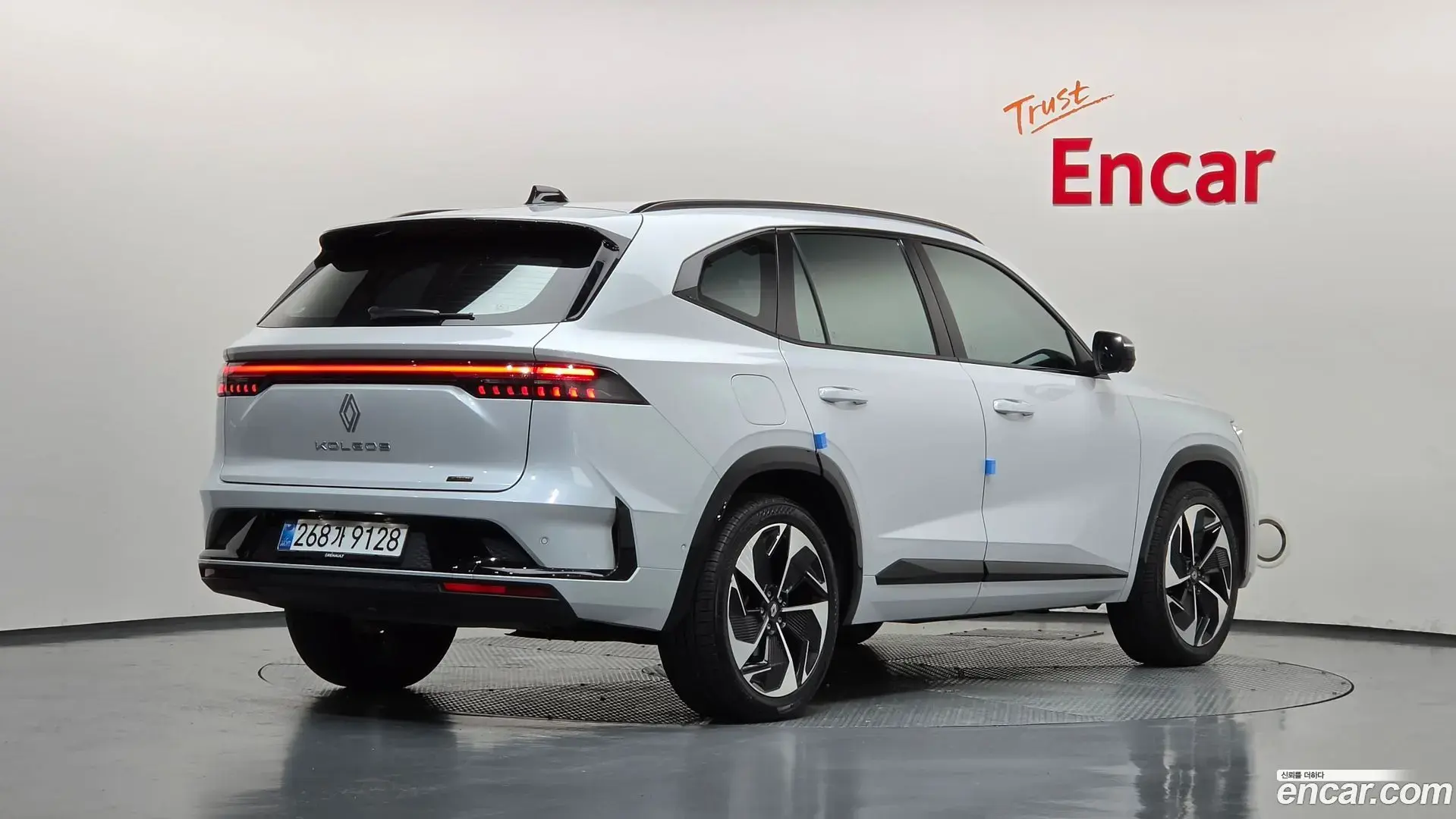 Main__Slider__Photo:Grand Koleos Renault Korea 2025.5-1