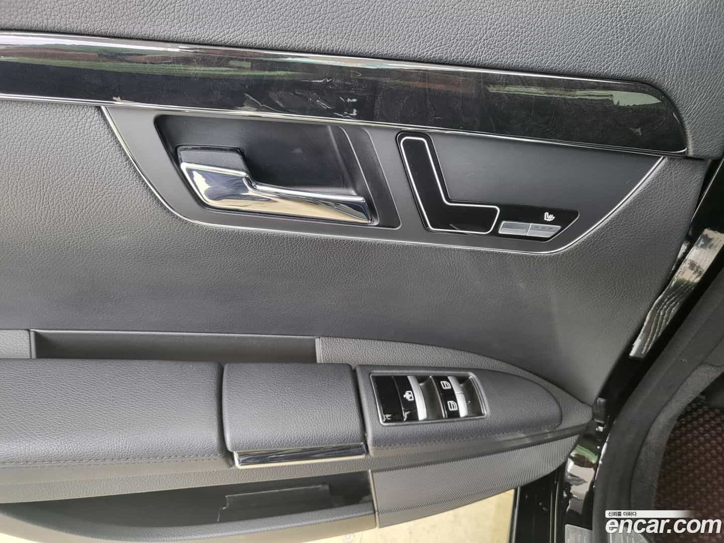 S-Class Mercedes-Benz 2013.0-OPTION-023