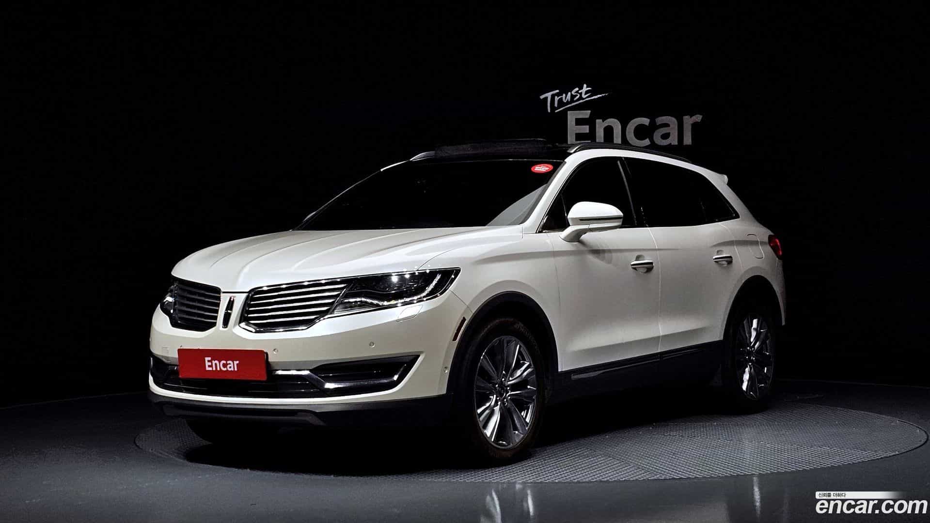 MKX Lincoln 2016.10-OUTER-001