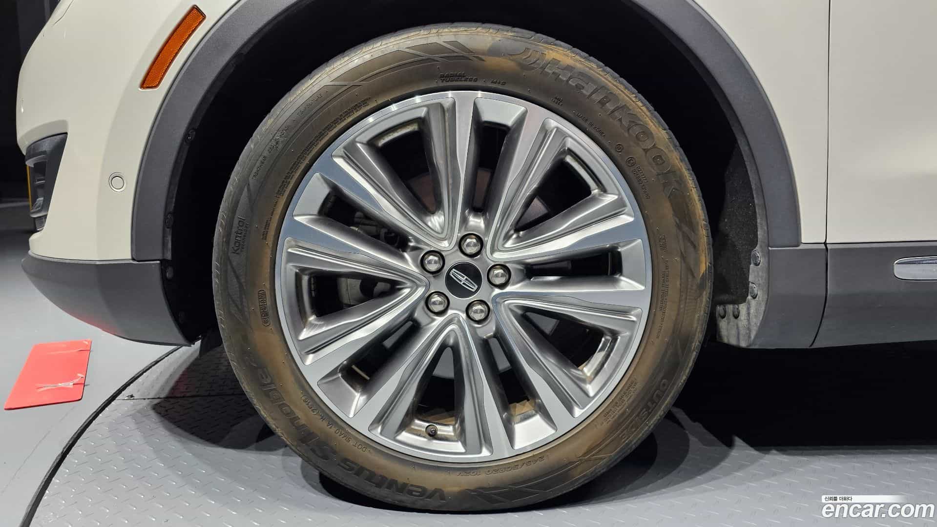 MKX Lincoln 2016.10-OUTER-005