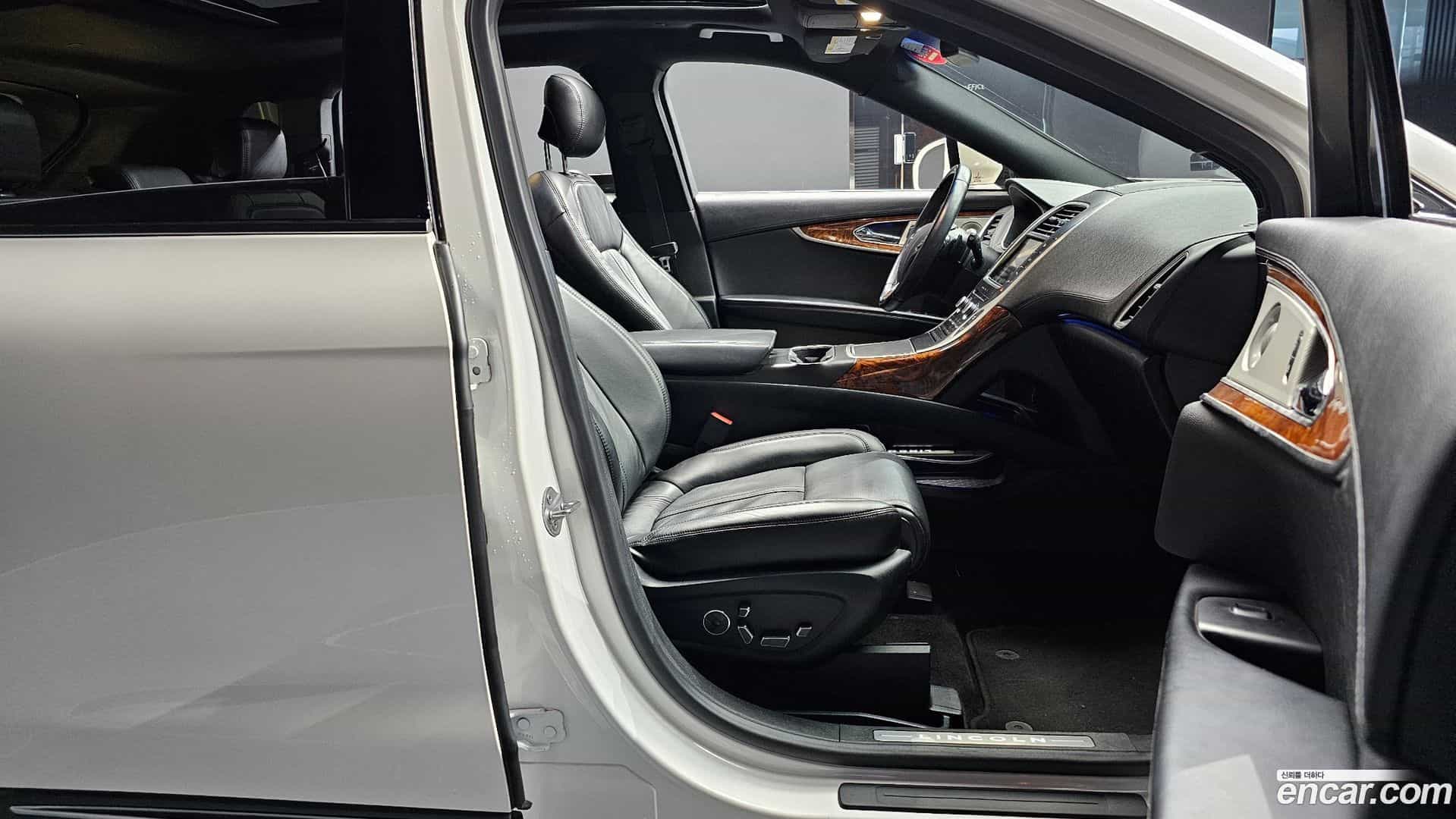 MKX Lincoln 2016.10-OPTION-015