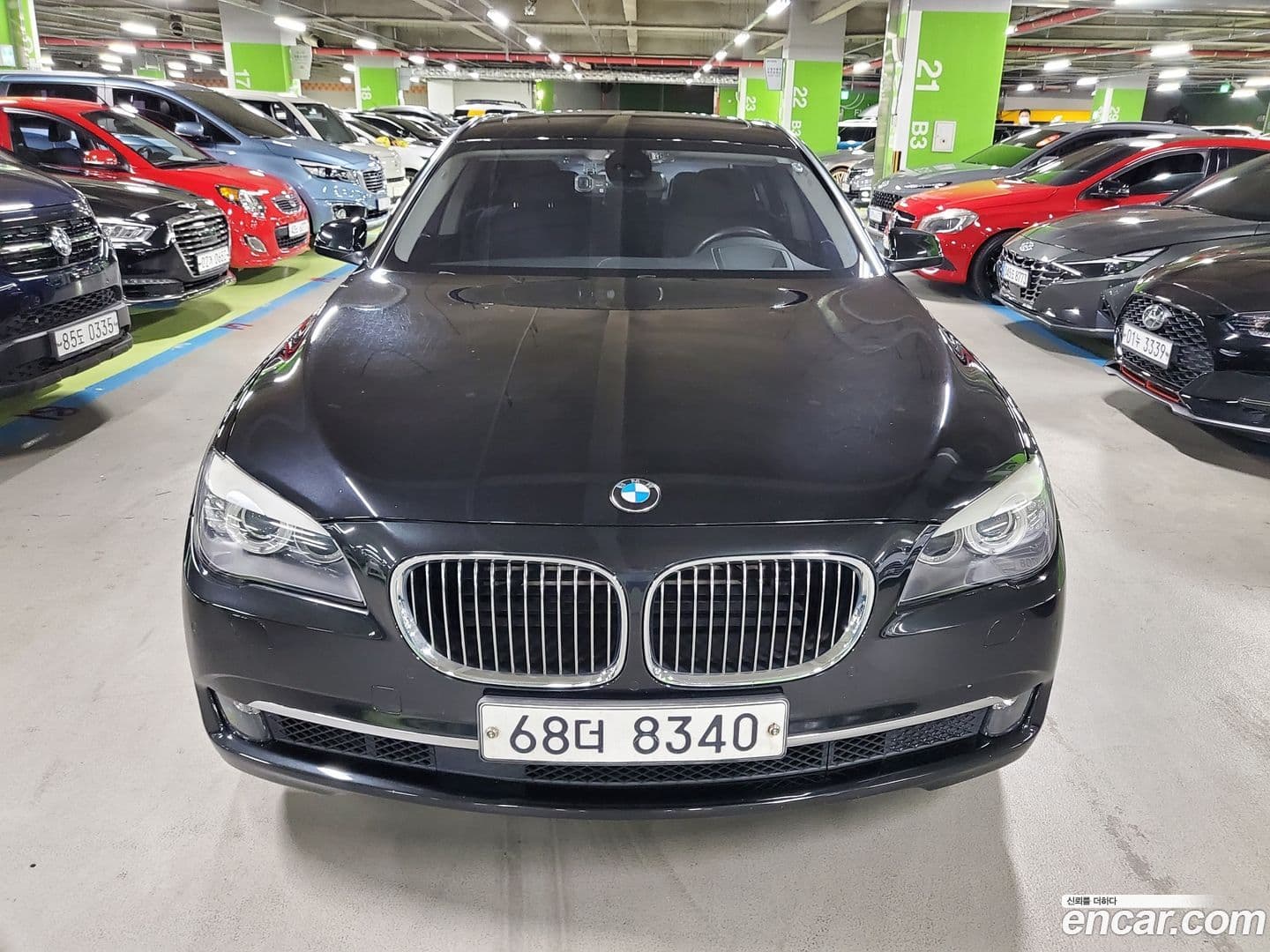 Main__Slider__Photo:7-Series BMW 2012.3-0