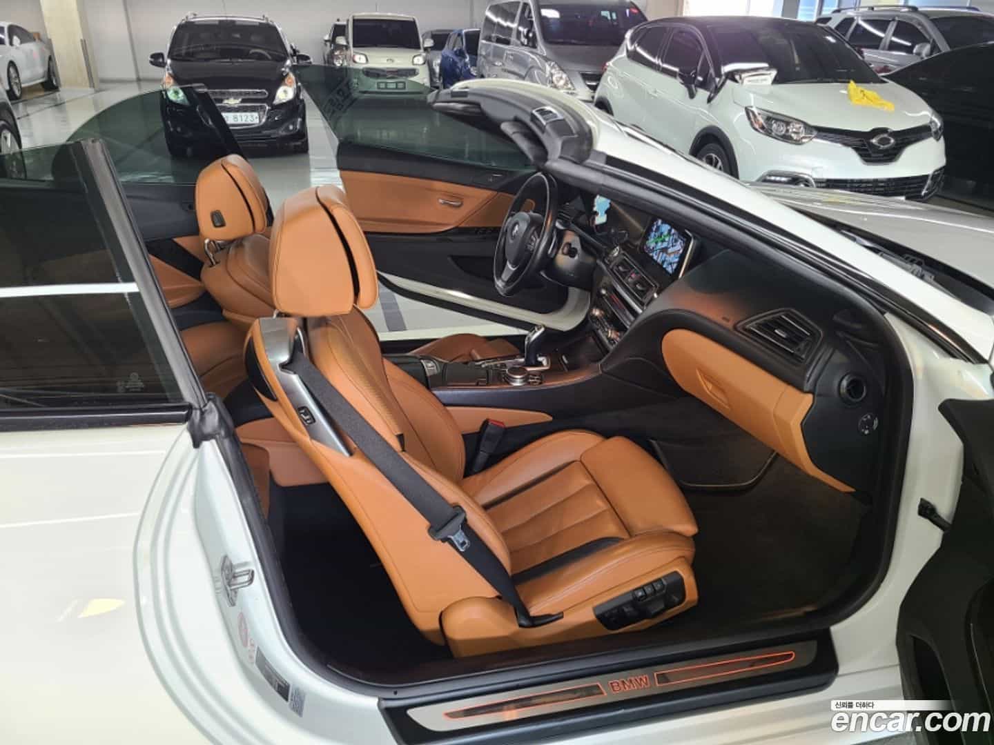6-Series BMW 2017.1-INNER-010