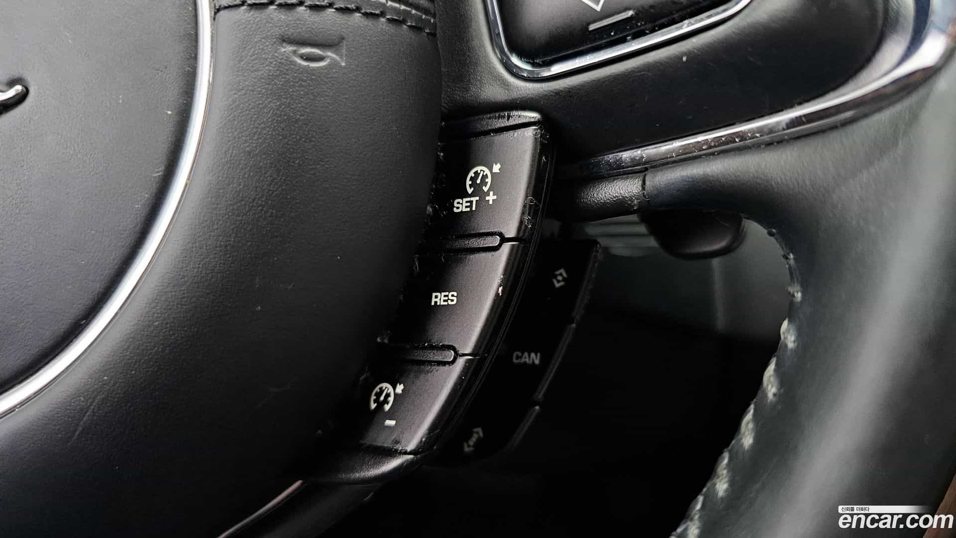XJ Jaguar 2012.11-OPTION-020