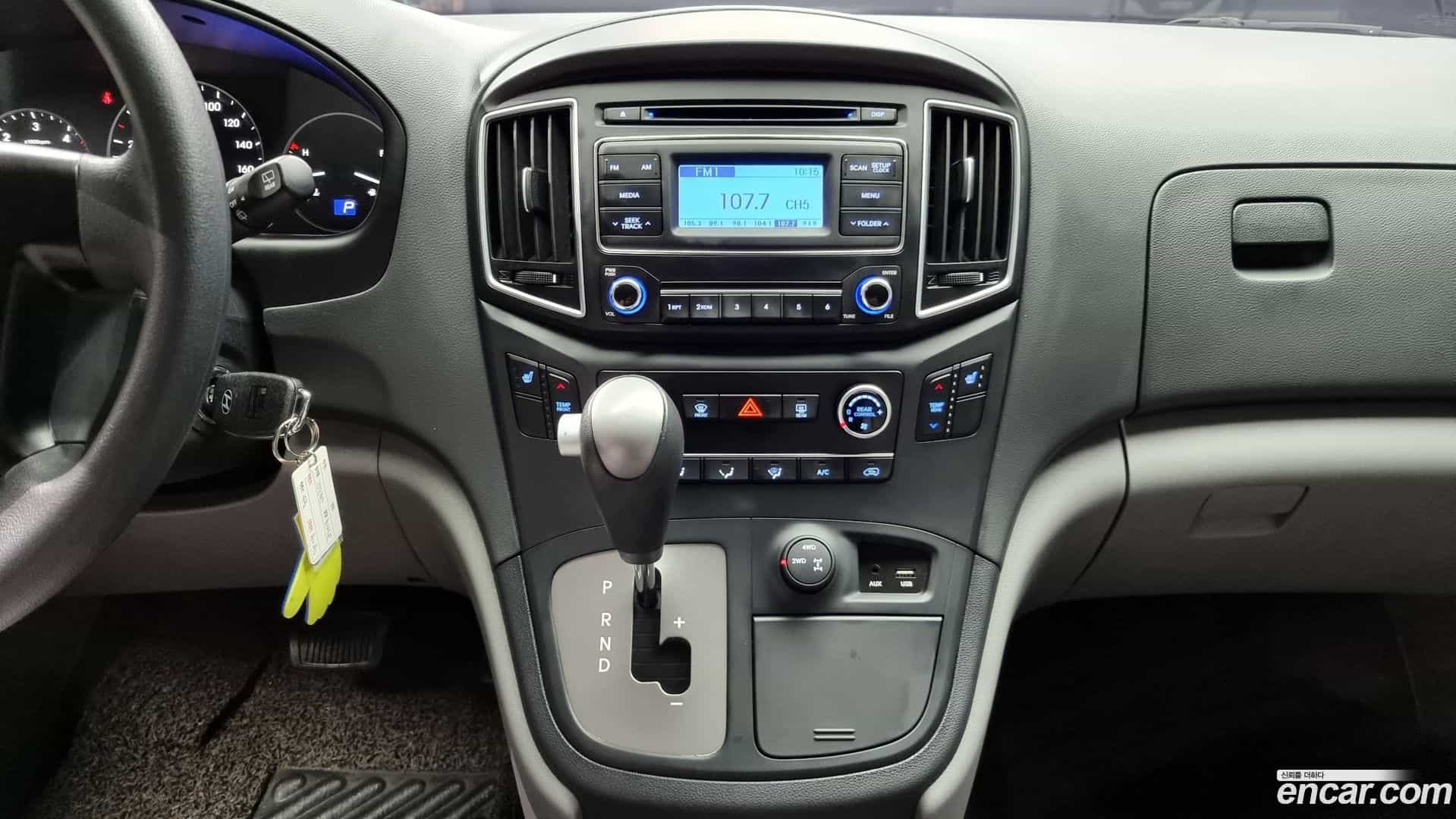 Starex Hyundai 2018.7-OPTION-019