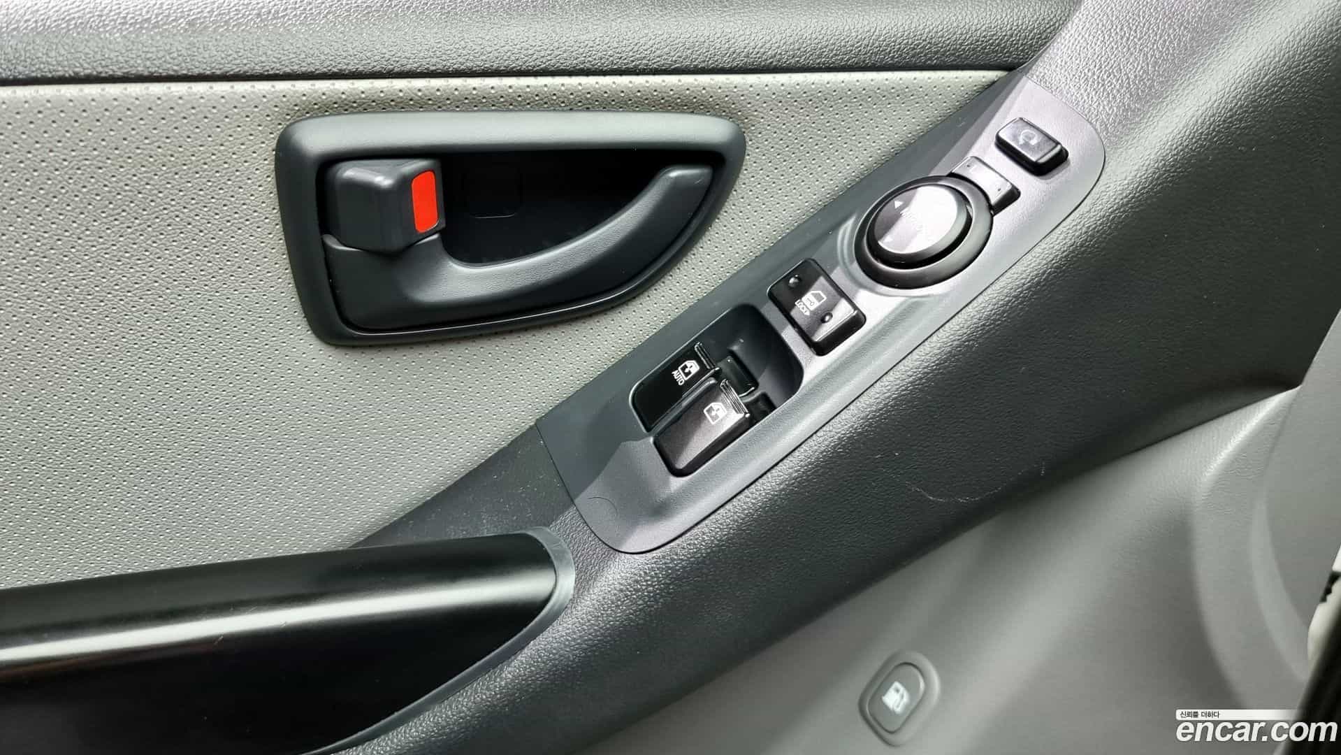 Starex Hyundai 2018.7-OPTION-020