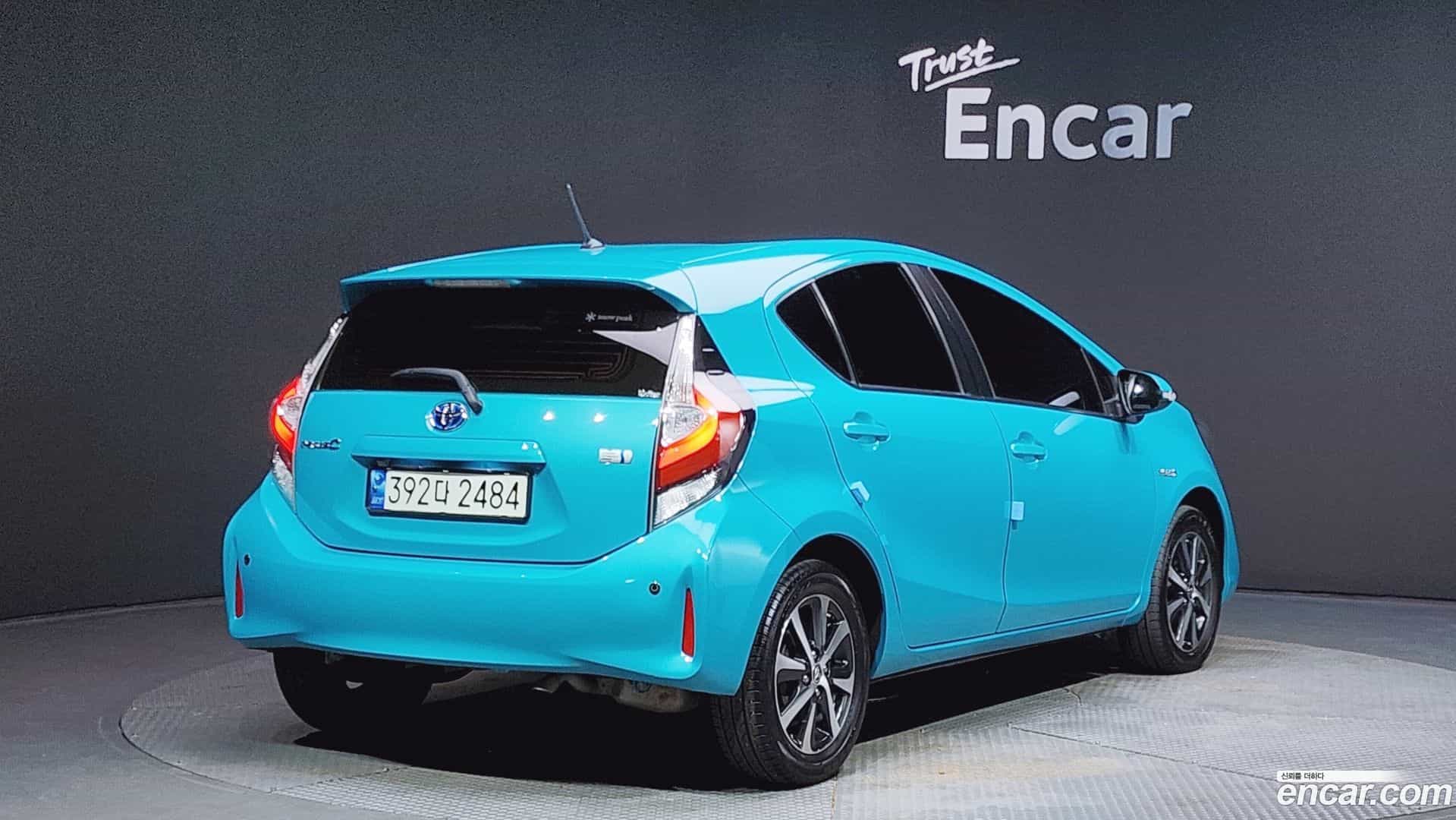 Prius Toyota 2018.6-OUTER-002