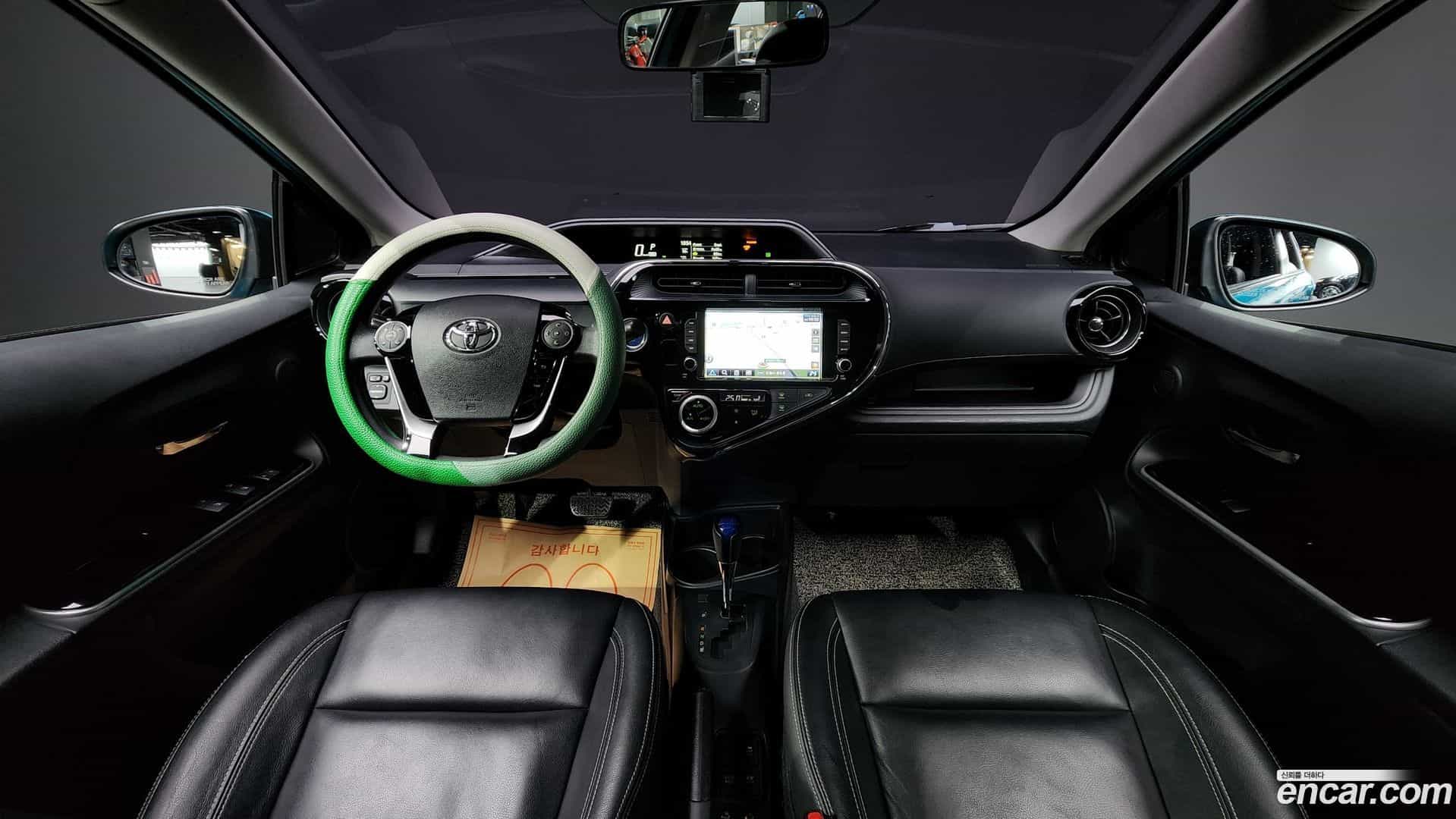 Prius Toyota 2018.6-INNER-007
