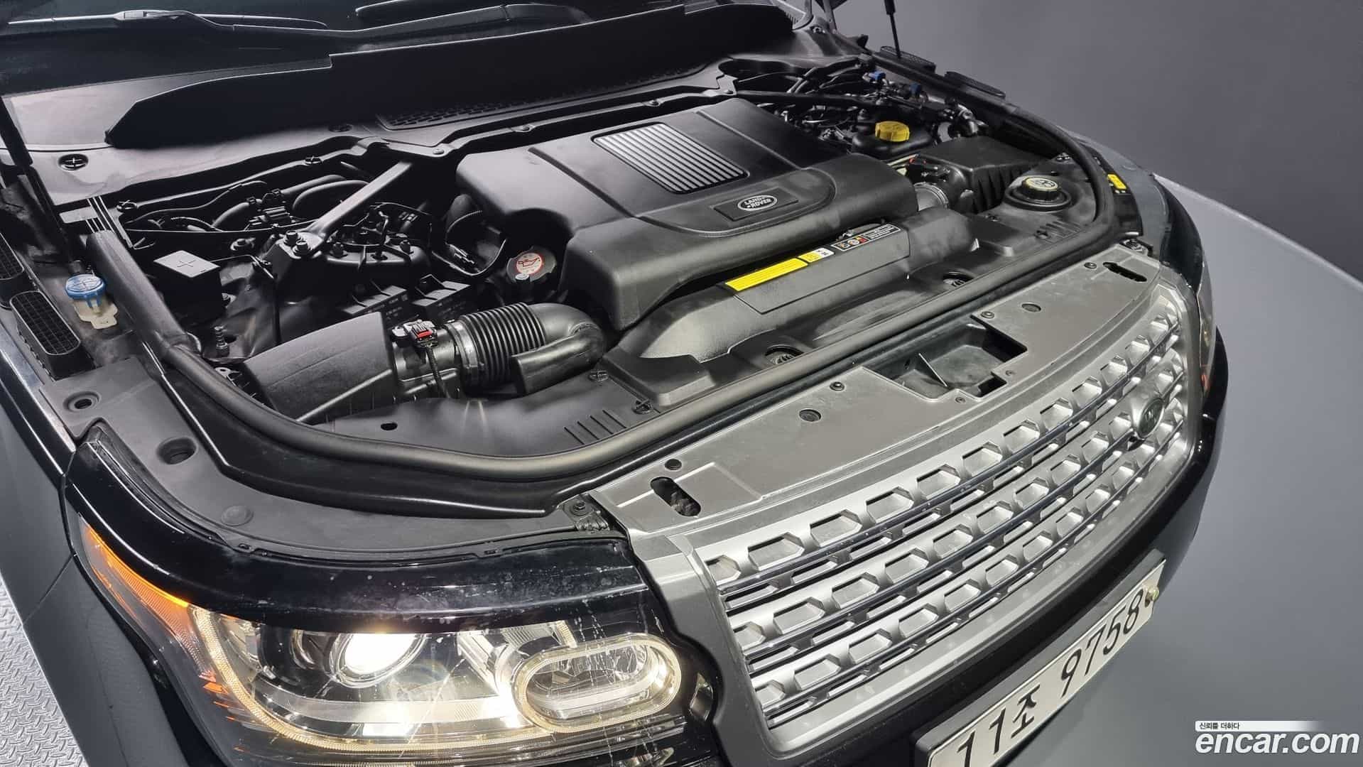 Range Rover Land Rover 2015.5-INNER-006