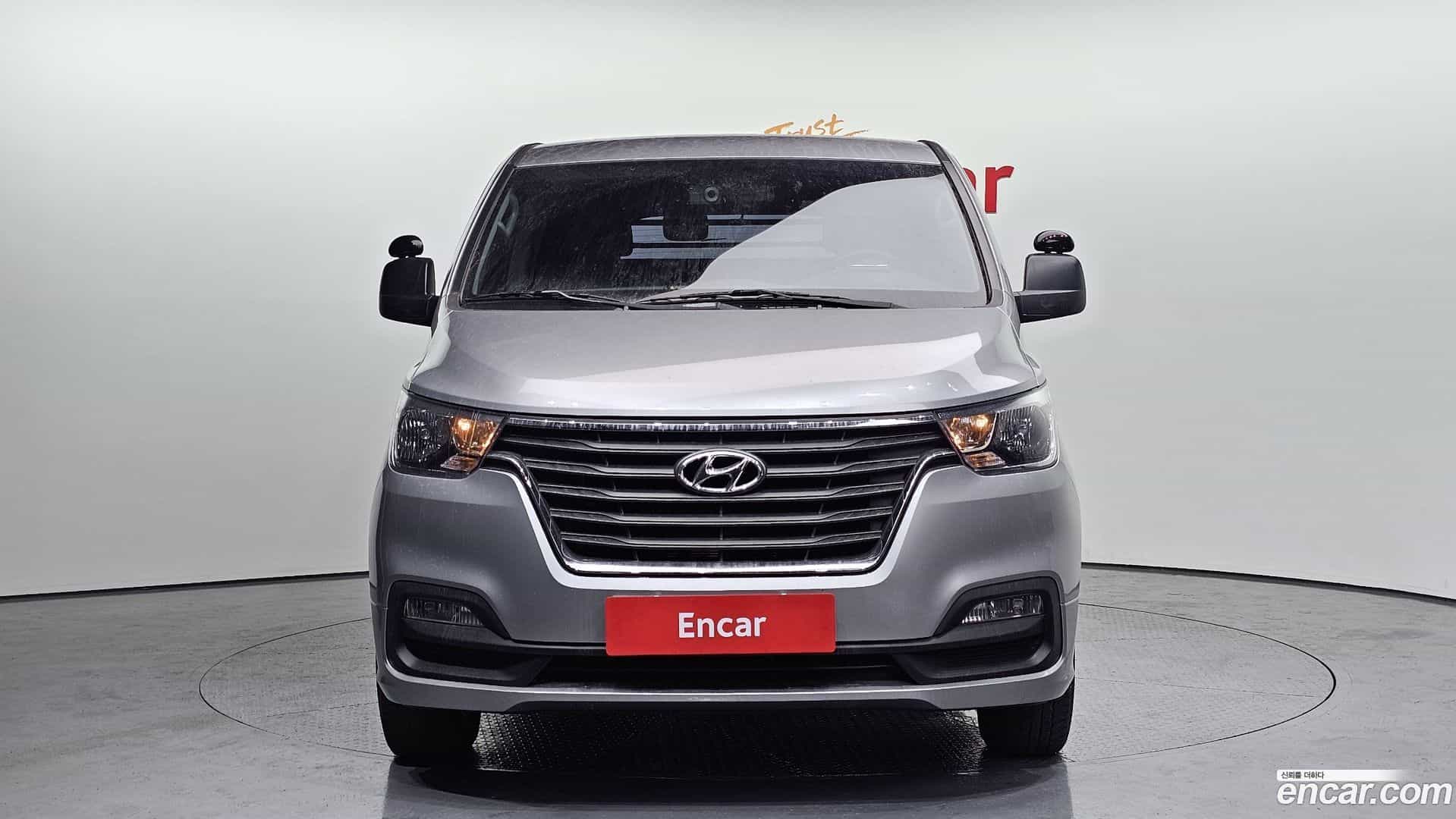 Starex Hyundai 2019.5-OUTER-003