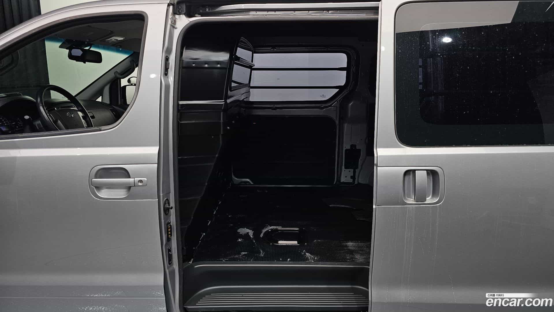 Starex Hyundai 2019.5-OPTION-015