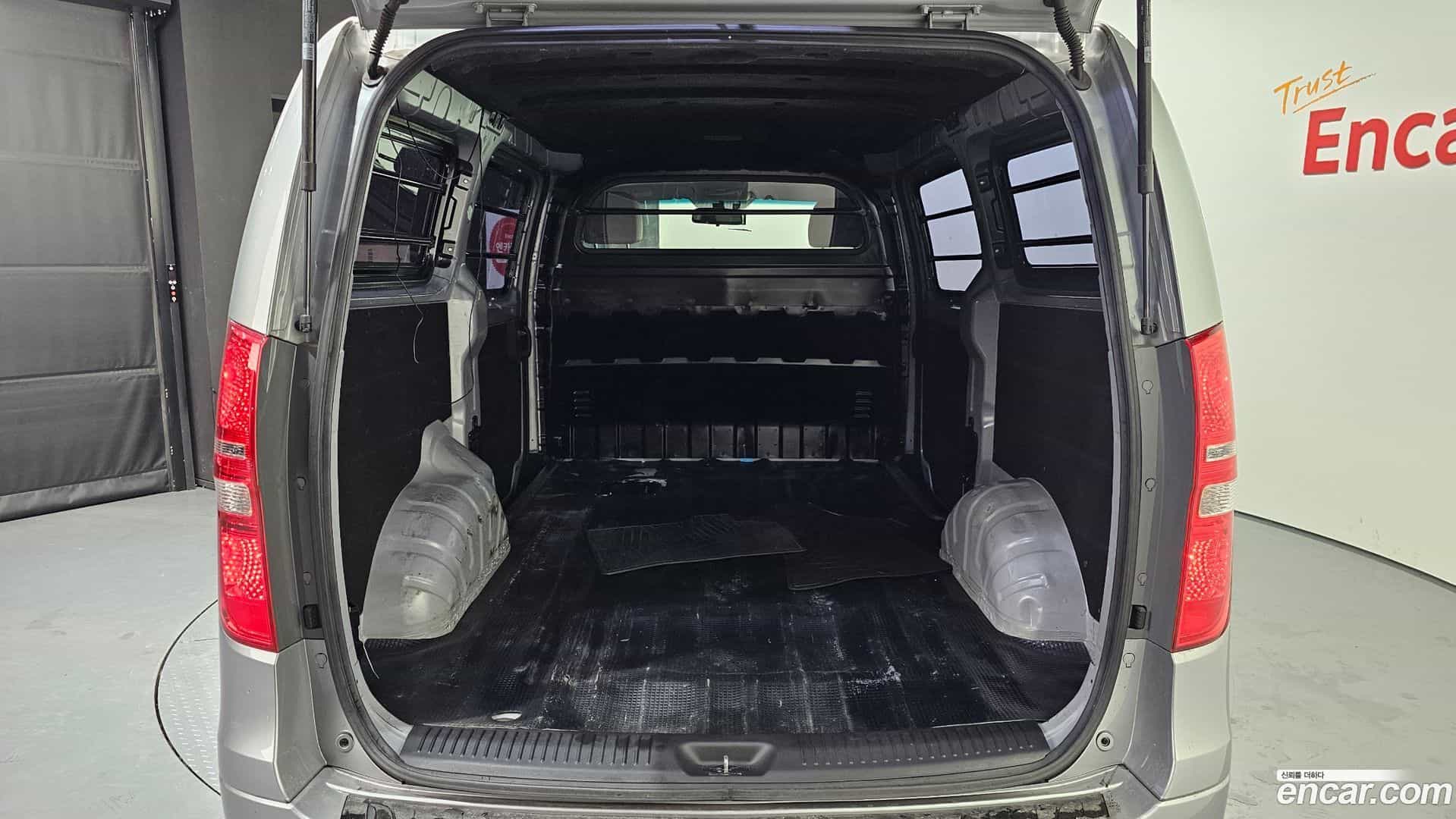 Starex Hyundai 2019.5-OPTION-024
