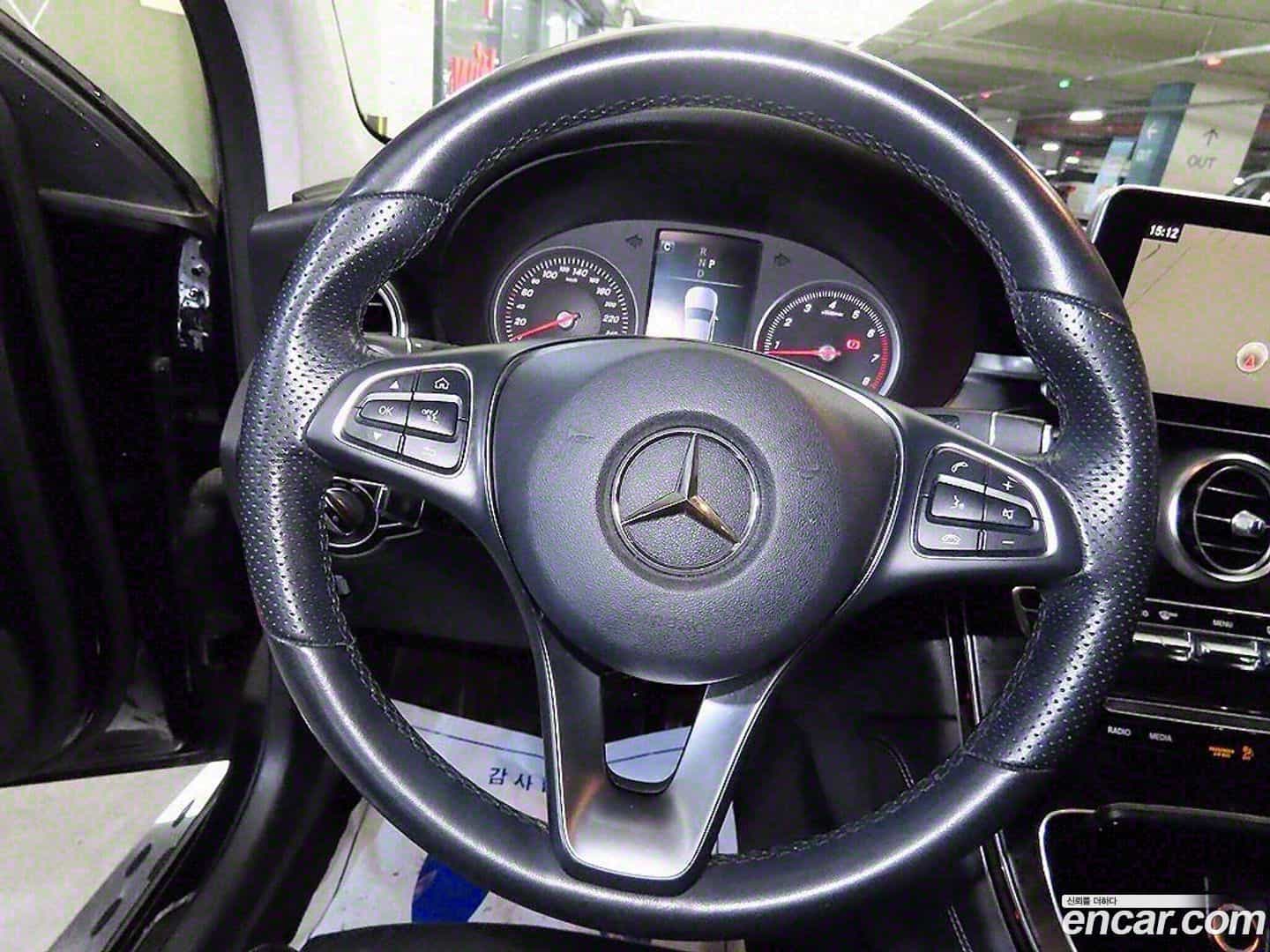 GLC-Class Mercedes-Benz 2019.9-INNER-008